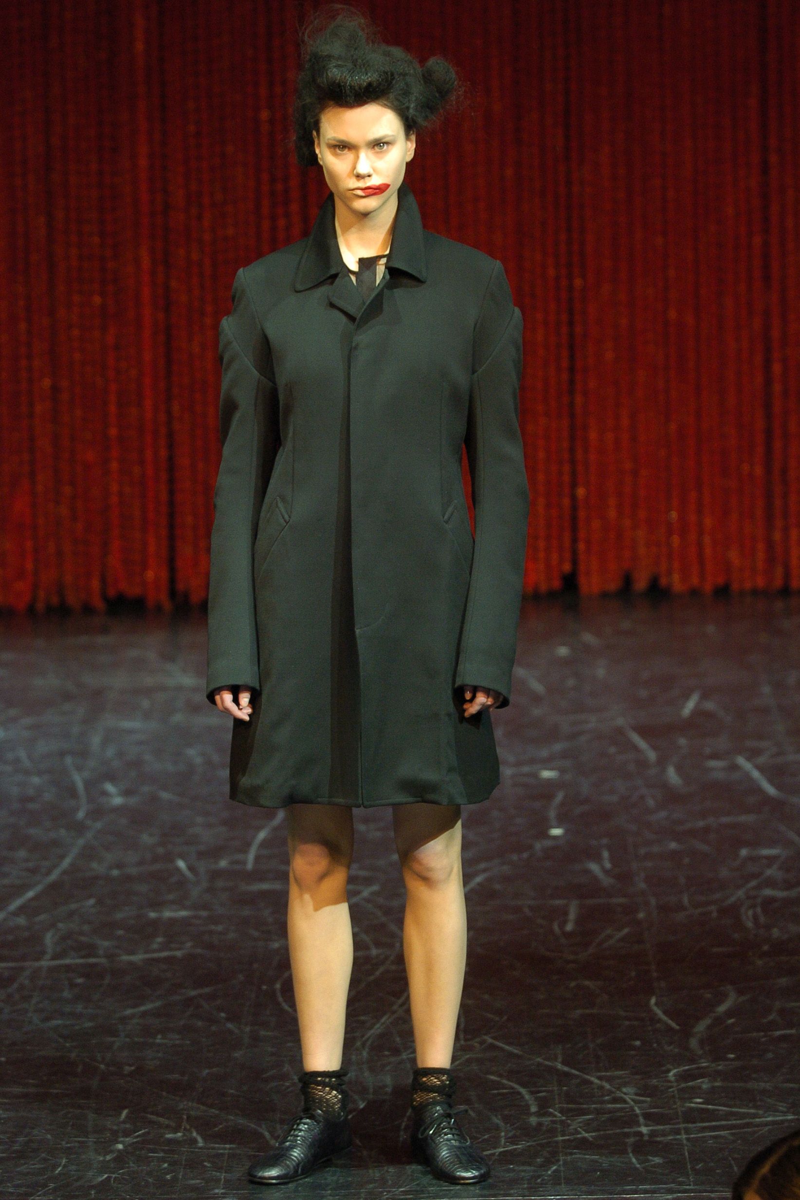 Comme des Garçons F/W 04 Look 105