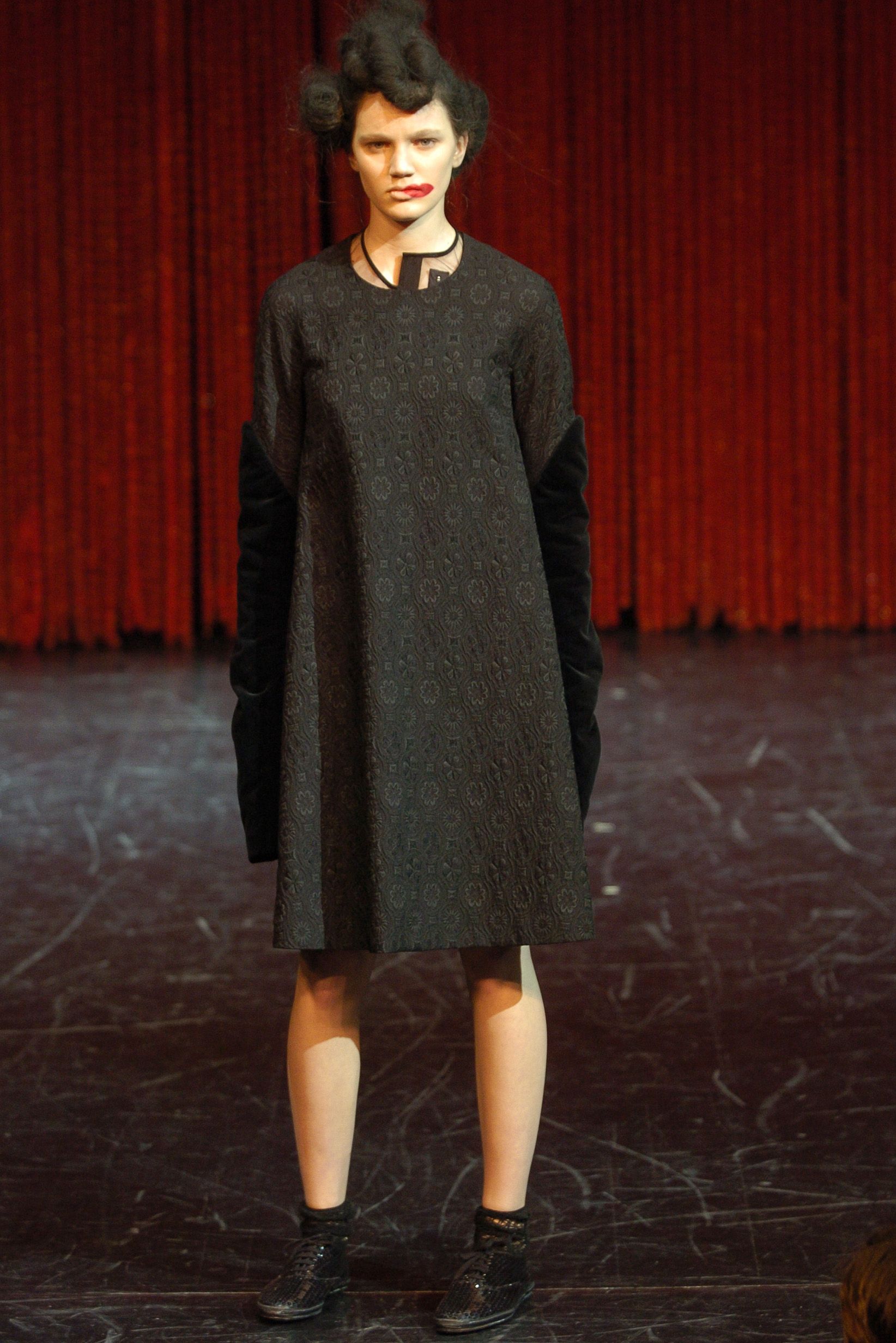 Comme des Garçons F/W 04 Look 125