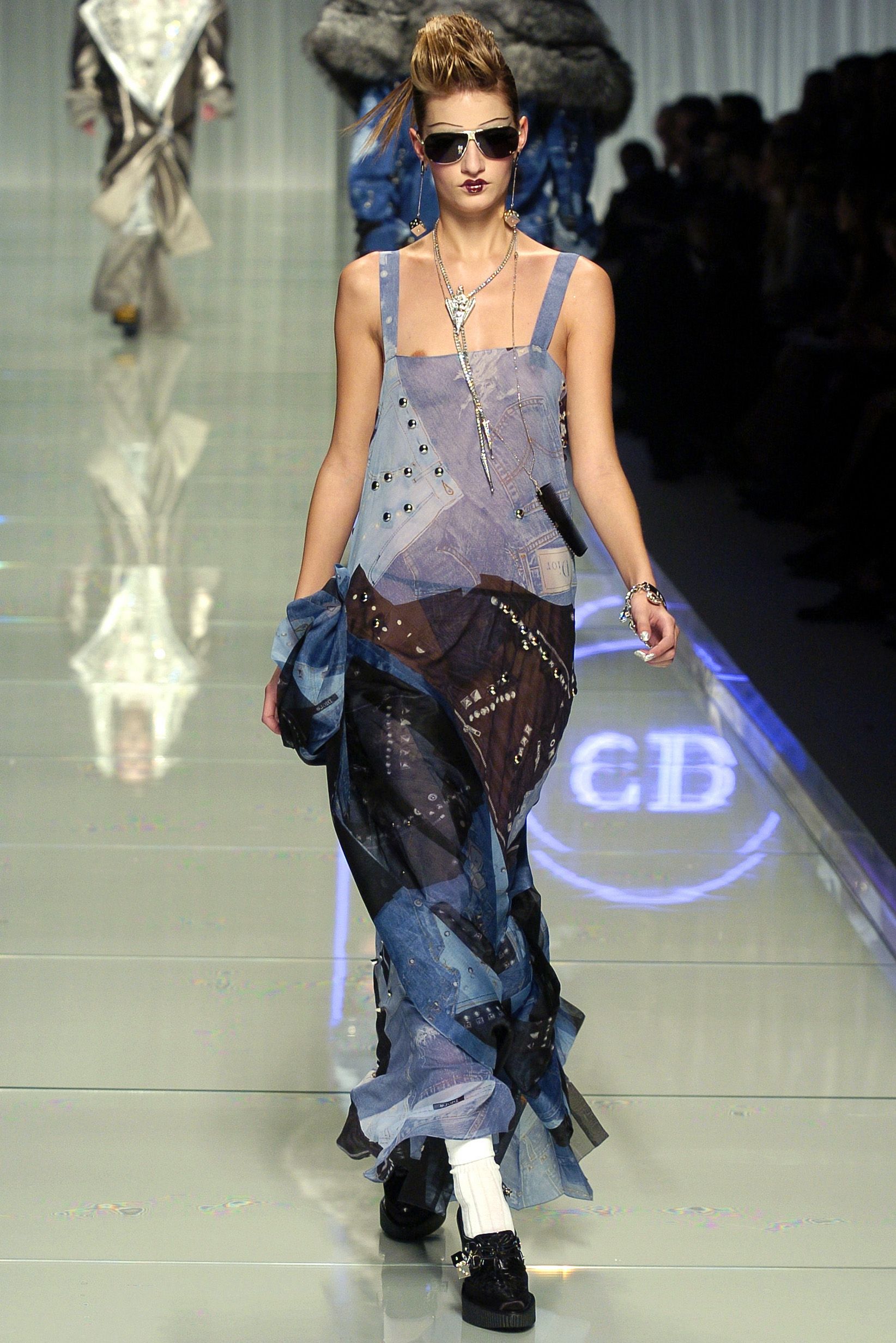 Christian Dior F/W 04 Look 126