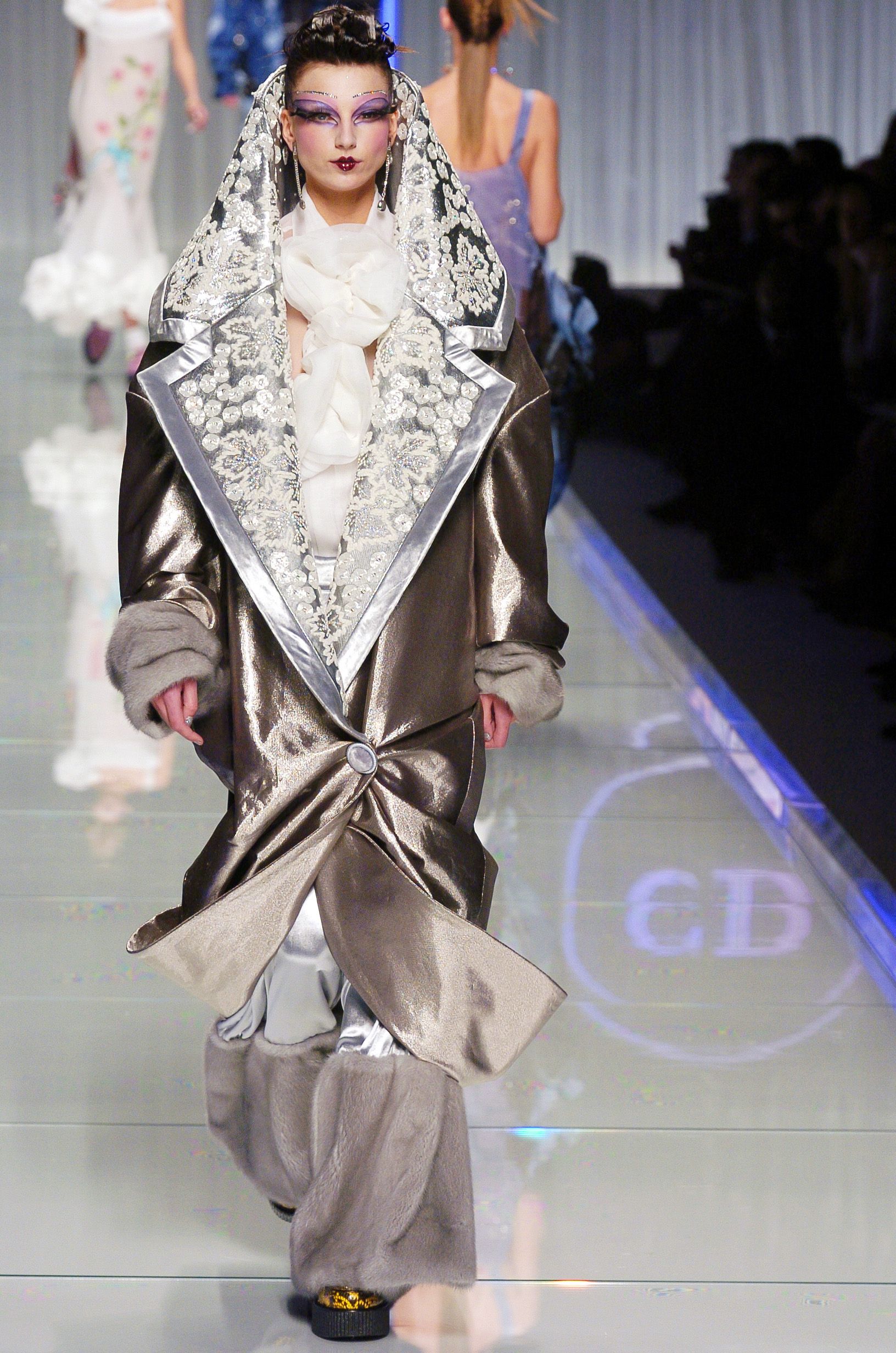 Christian Dior F/W 04 Look 131