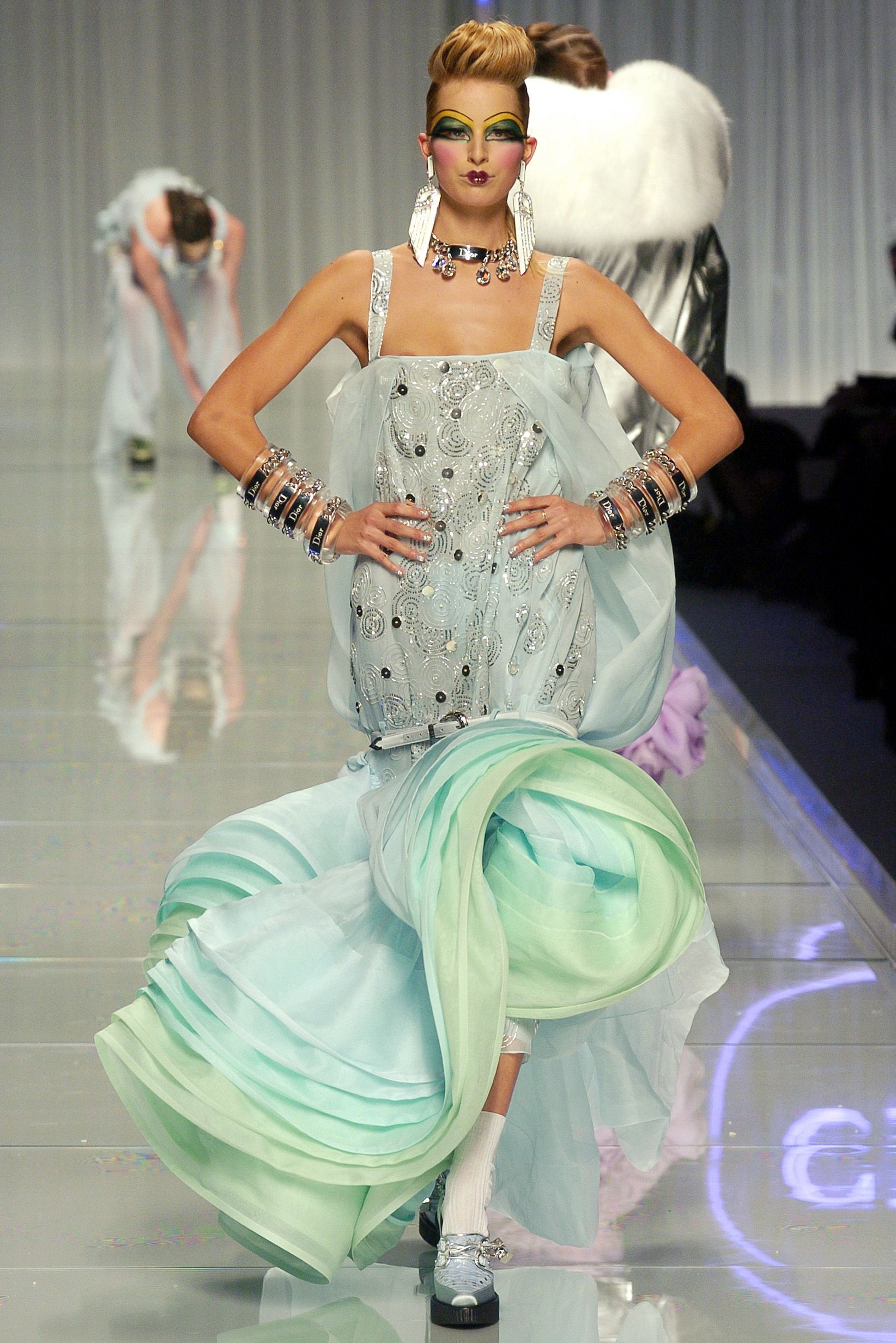 Christian Dior F/W 04 Look 194