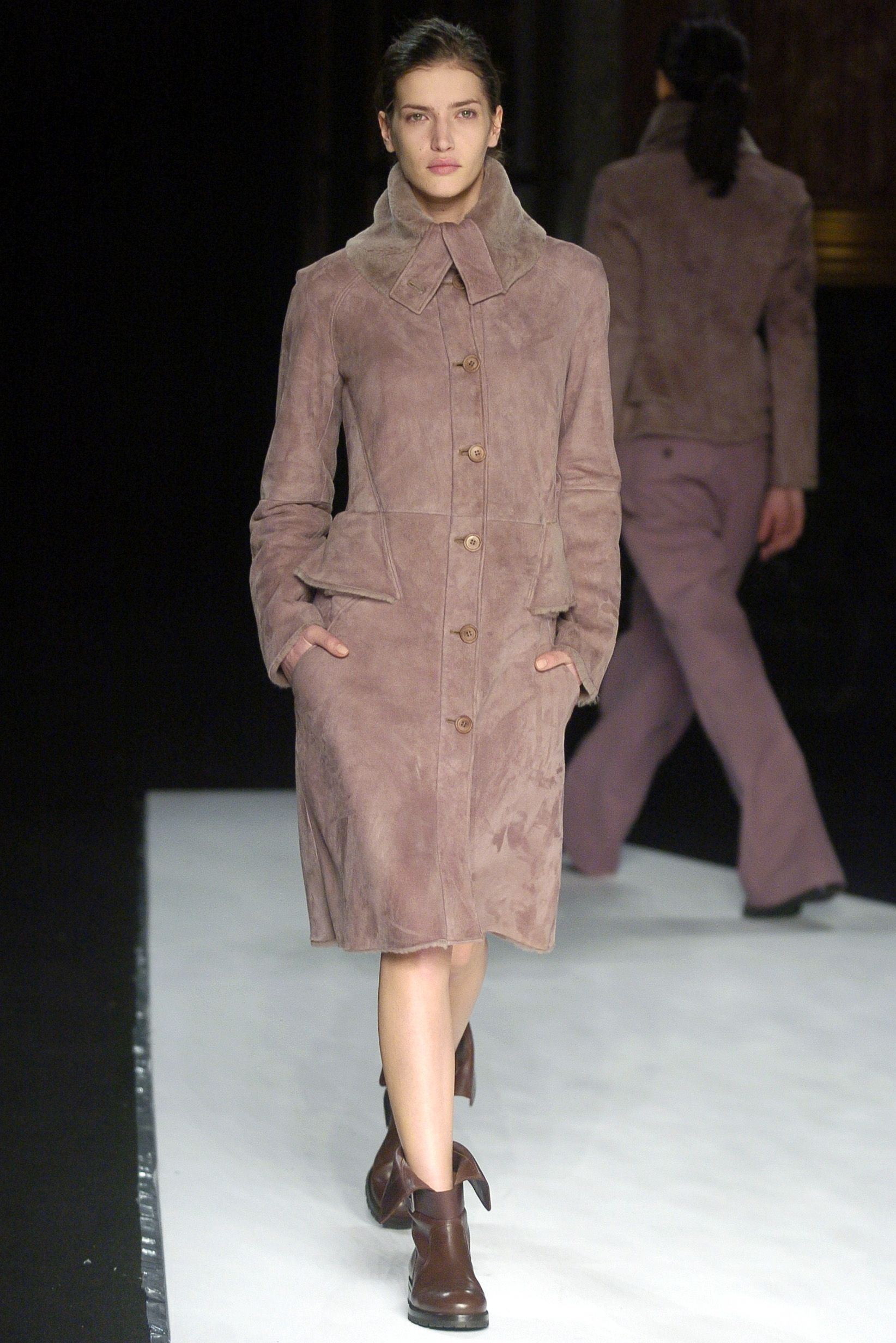 Chalayan F/W 04 Look 291