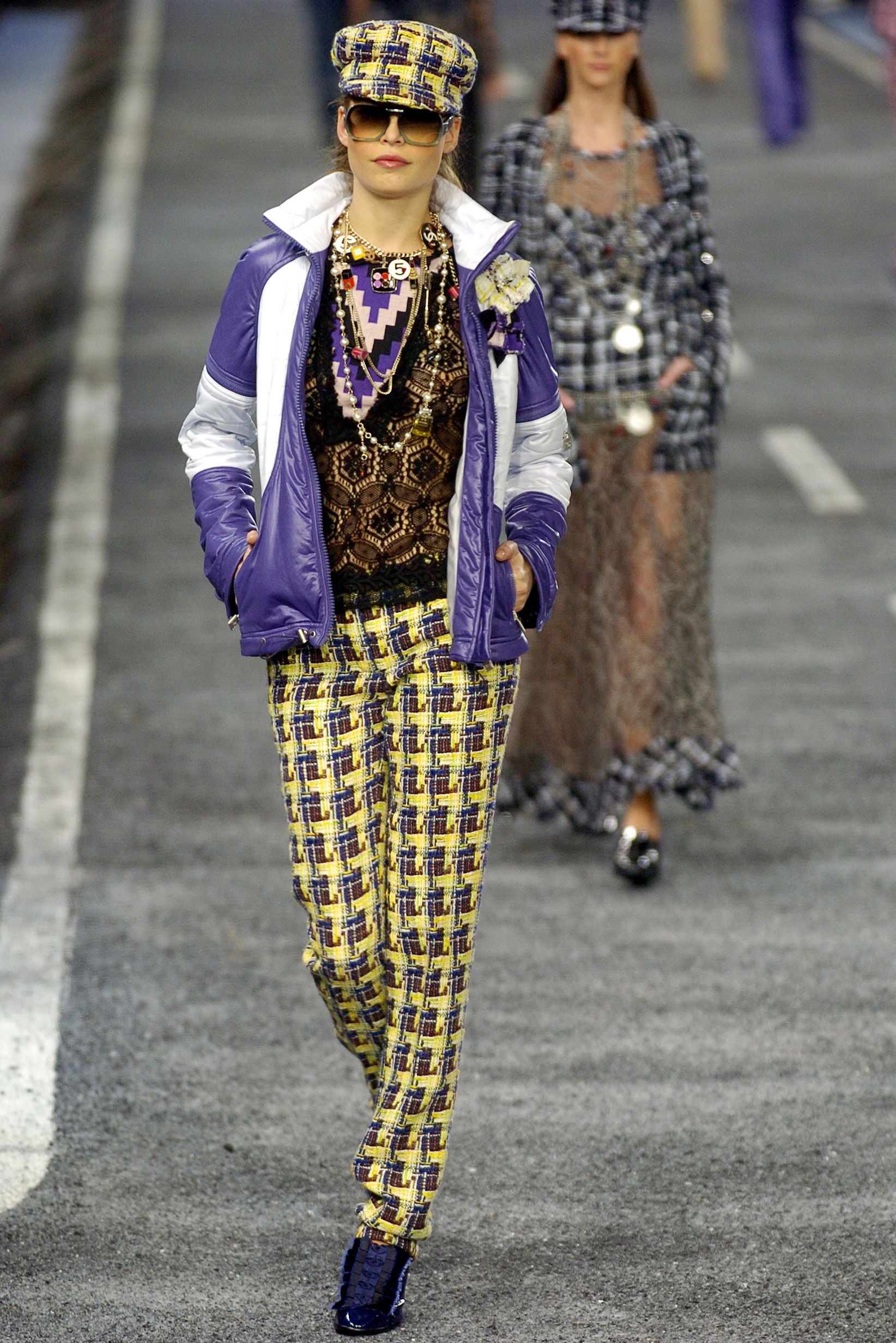 Chanel F/W 04 Look 201