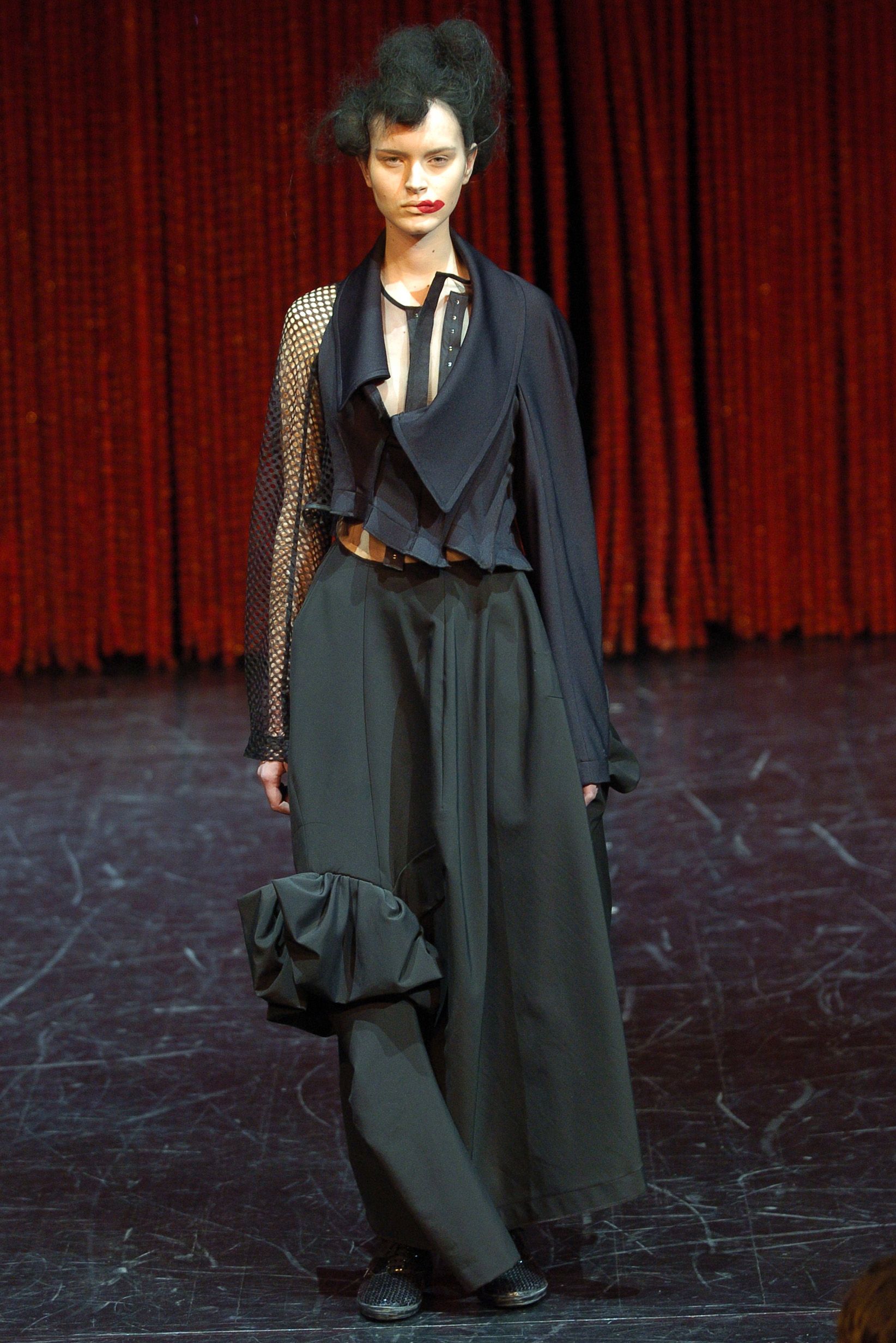 Comme des Garçons F/W 04 Look 228