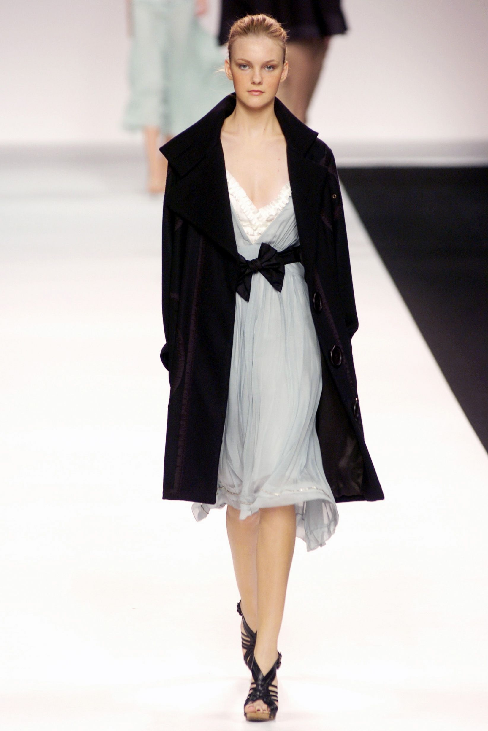 Chloé F/W 04 Look 282