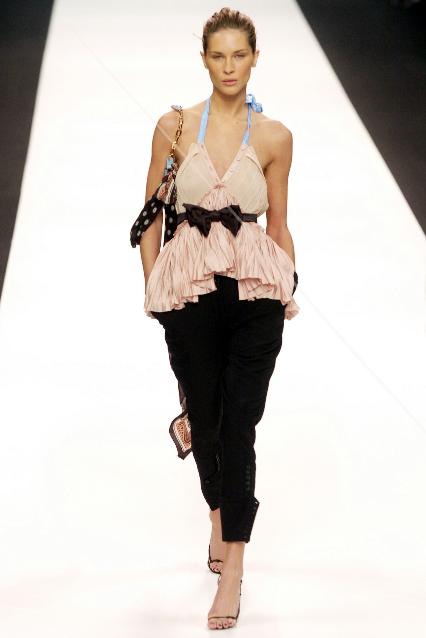 Chloé F/W 04 Look 324