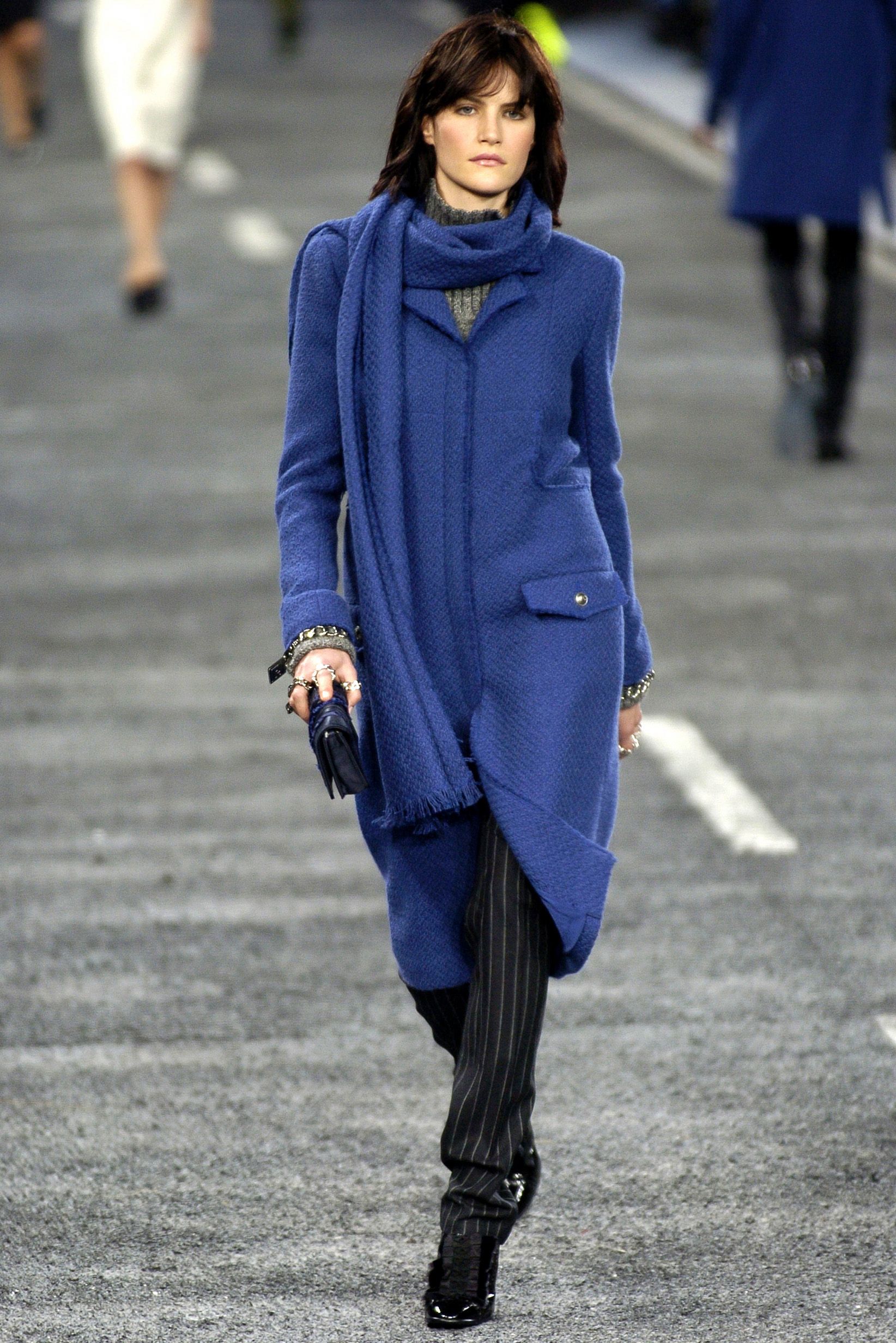Chanel F/W 04 Look 332