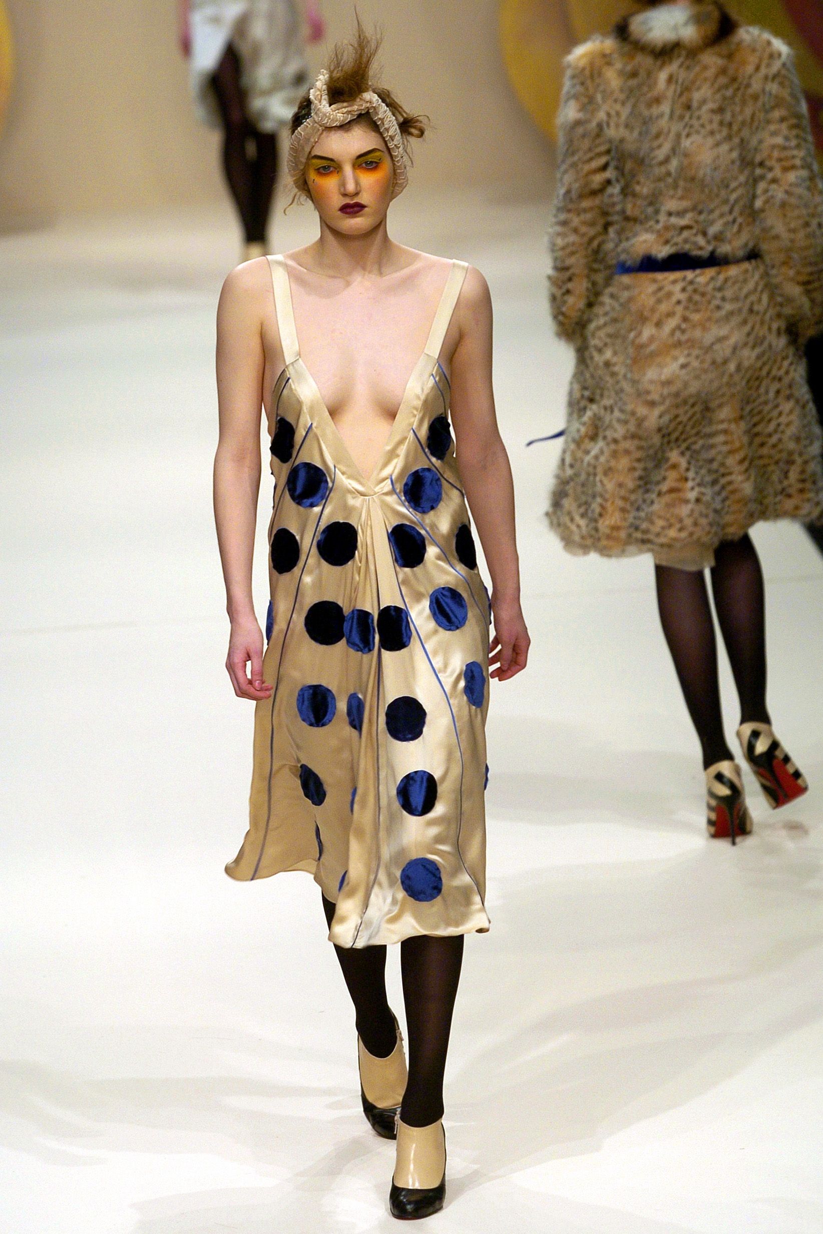 Clements Ribeiro F/W 04 Look 360