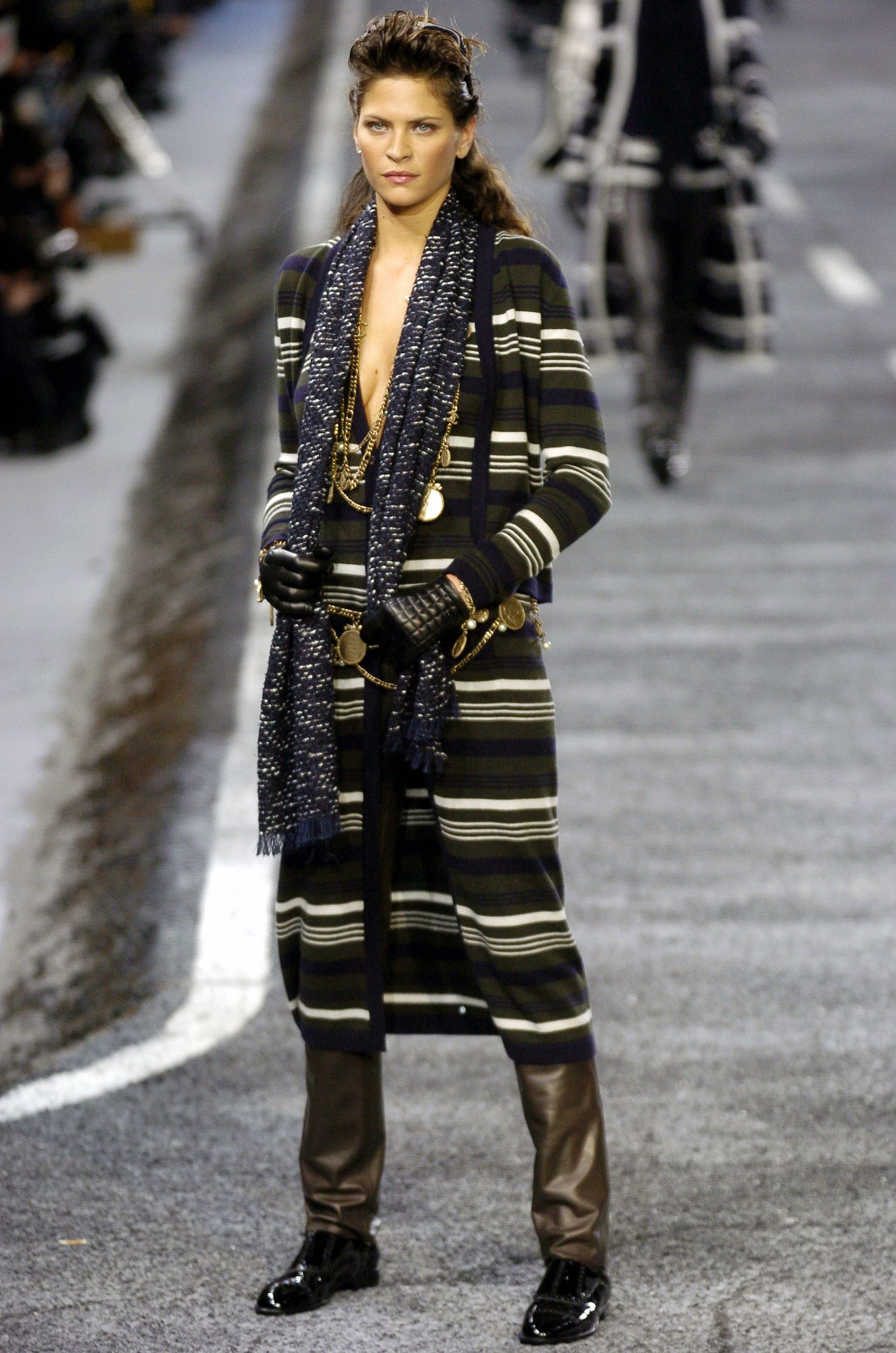 Chanel F/W 04 Look 467