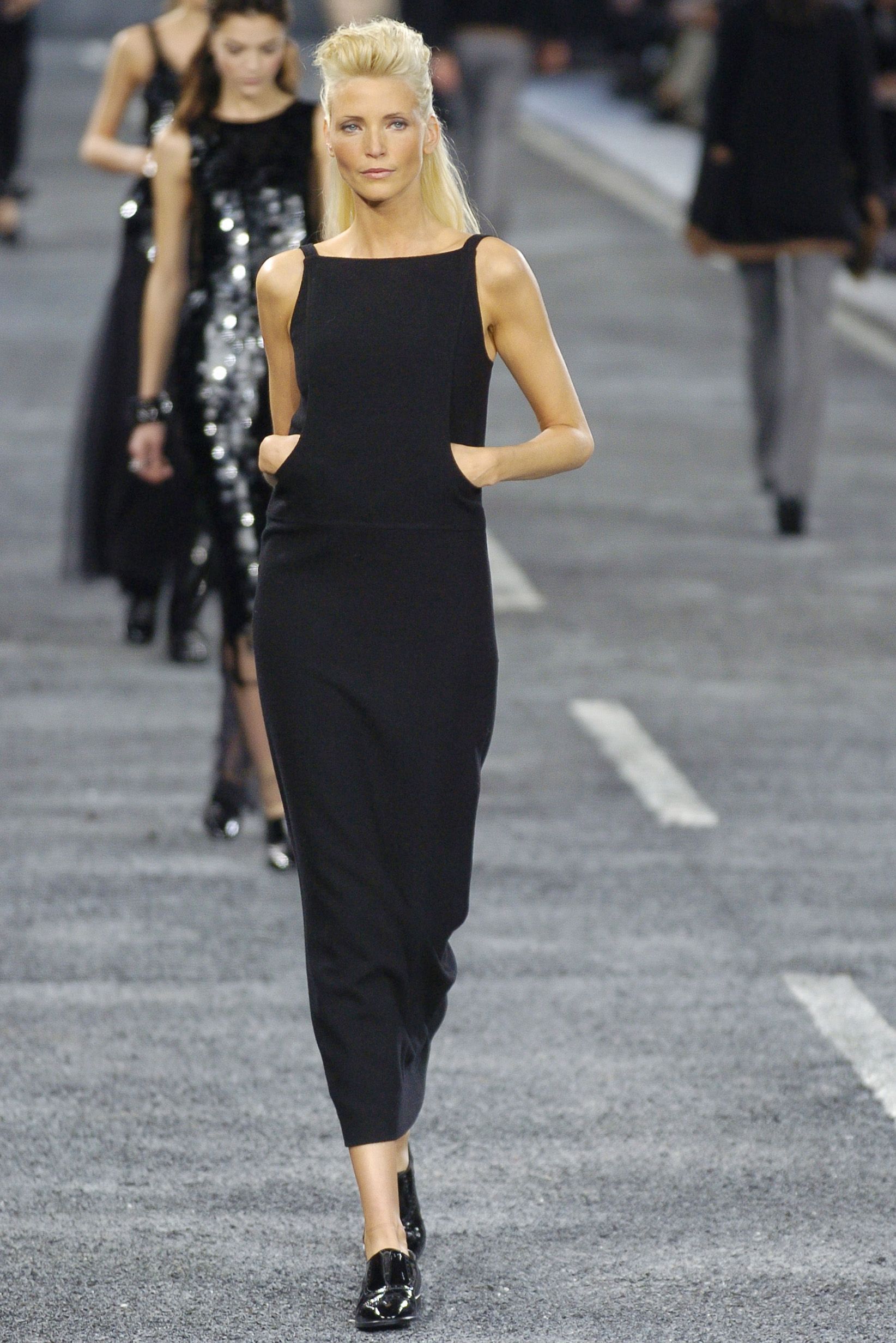Chanel F/W 04 Look 615