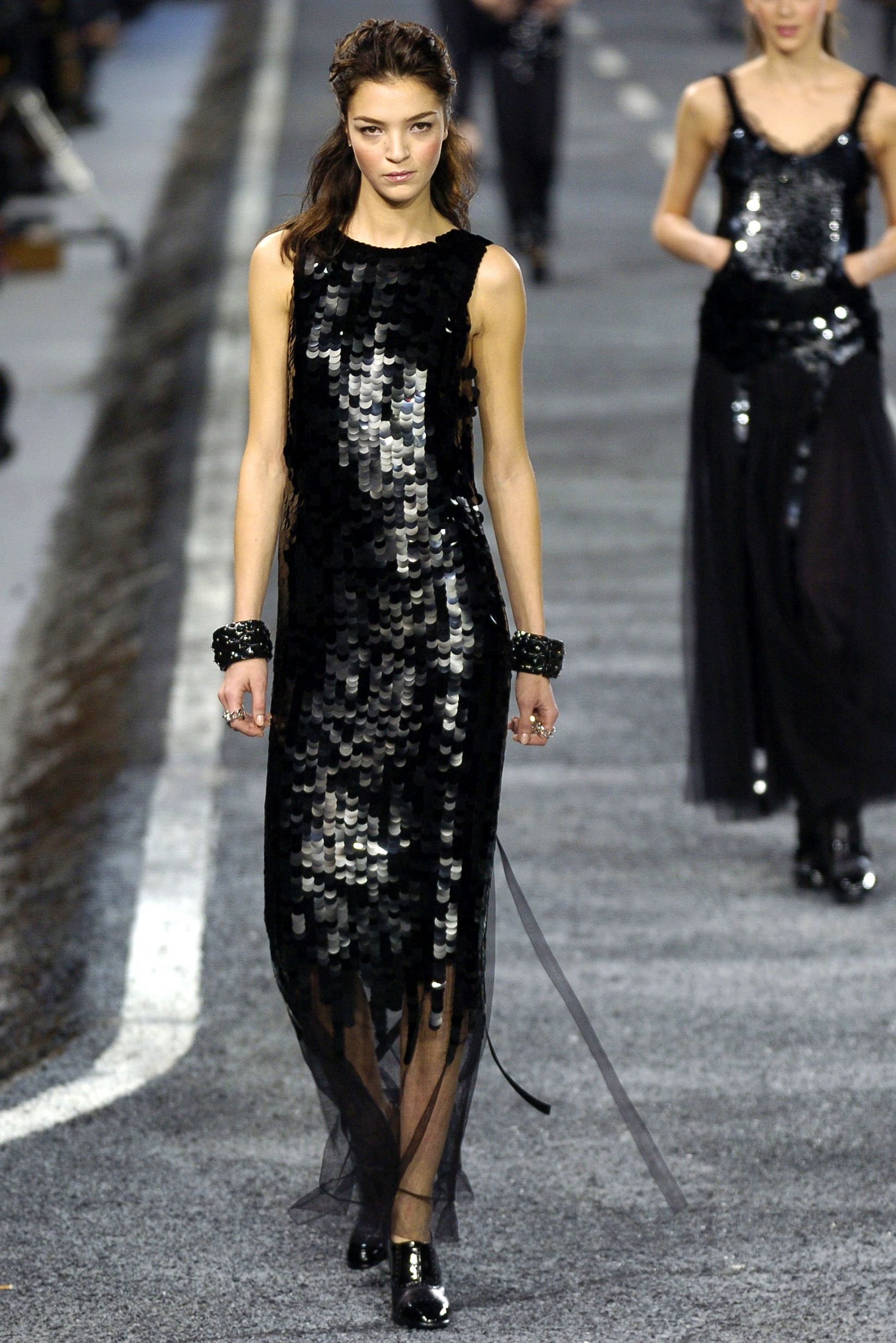 Chanel F/W 04 Look 618