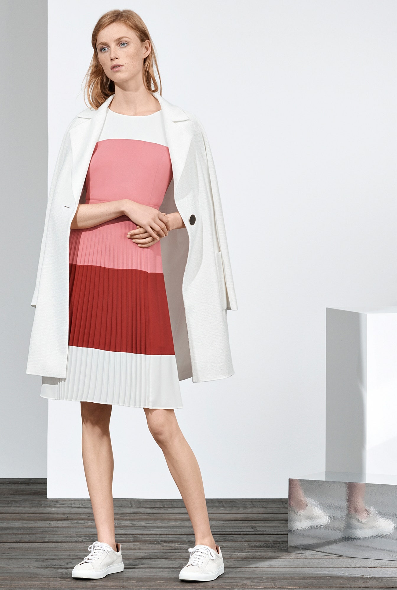 pink unknown short-sleeve high-neck color-blocked pleated midi dress