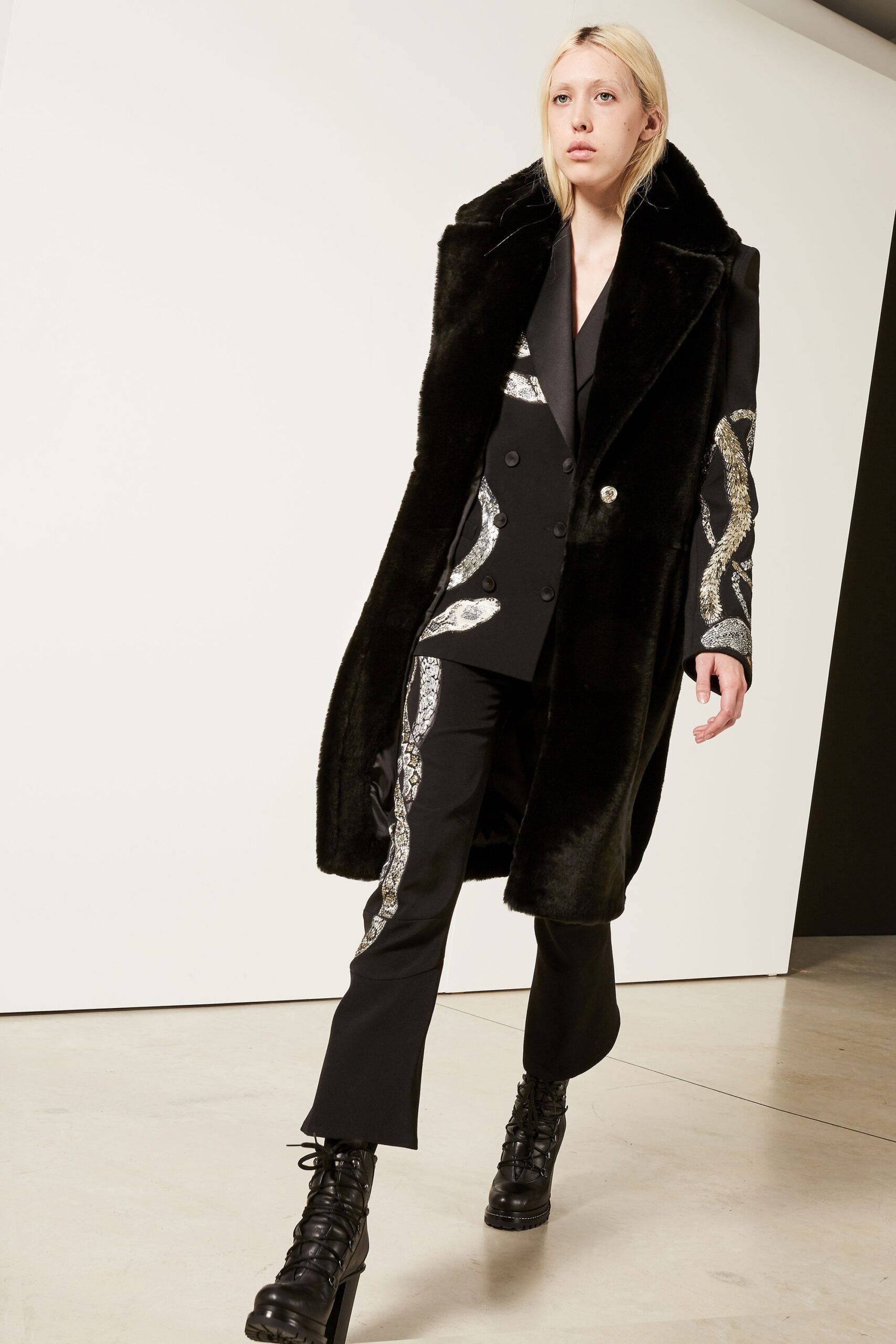 Barbara Bui F/W 17 Look 206