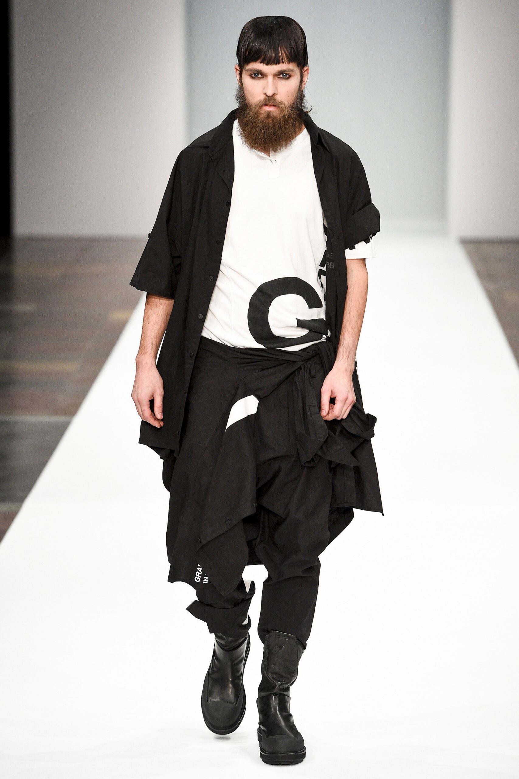 Barbara í Gongini Copenhagen F/W 16 Look 35