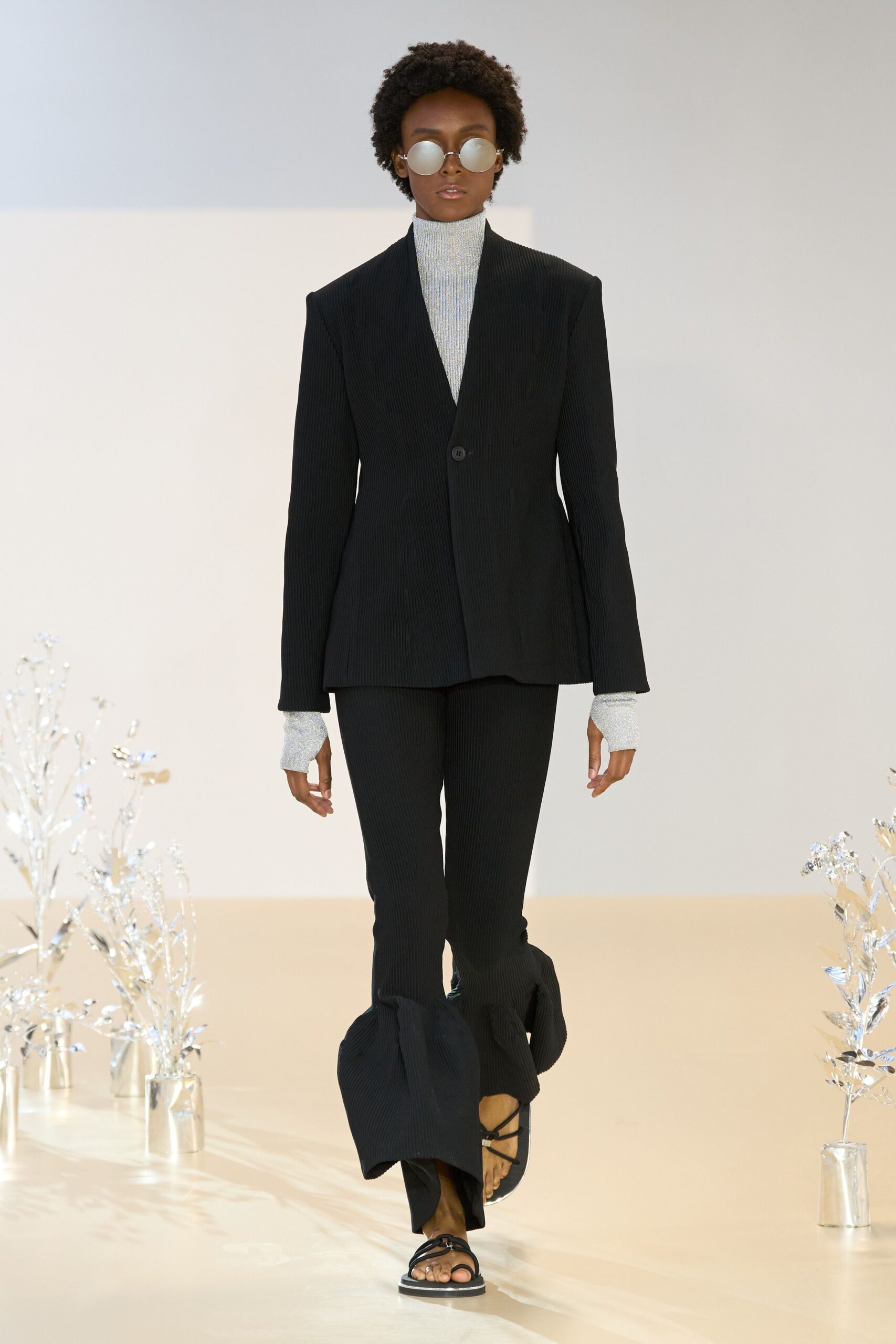 CFCL S/S 24 Look 32