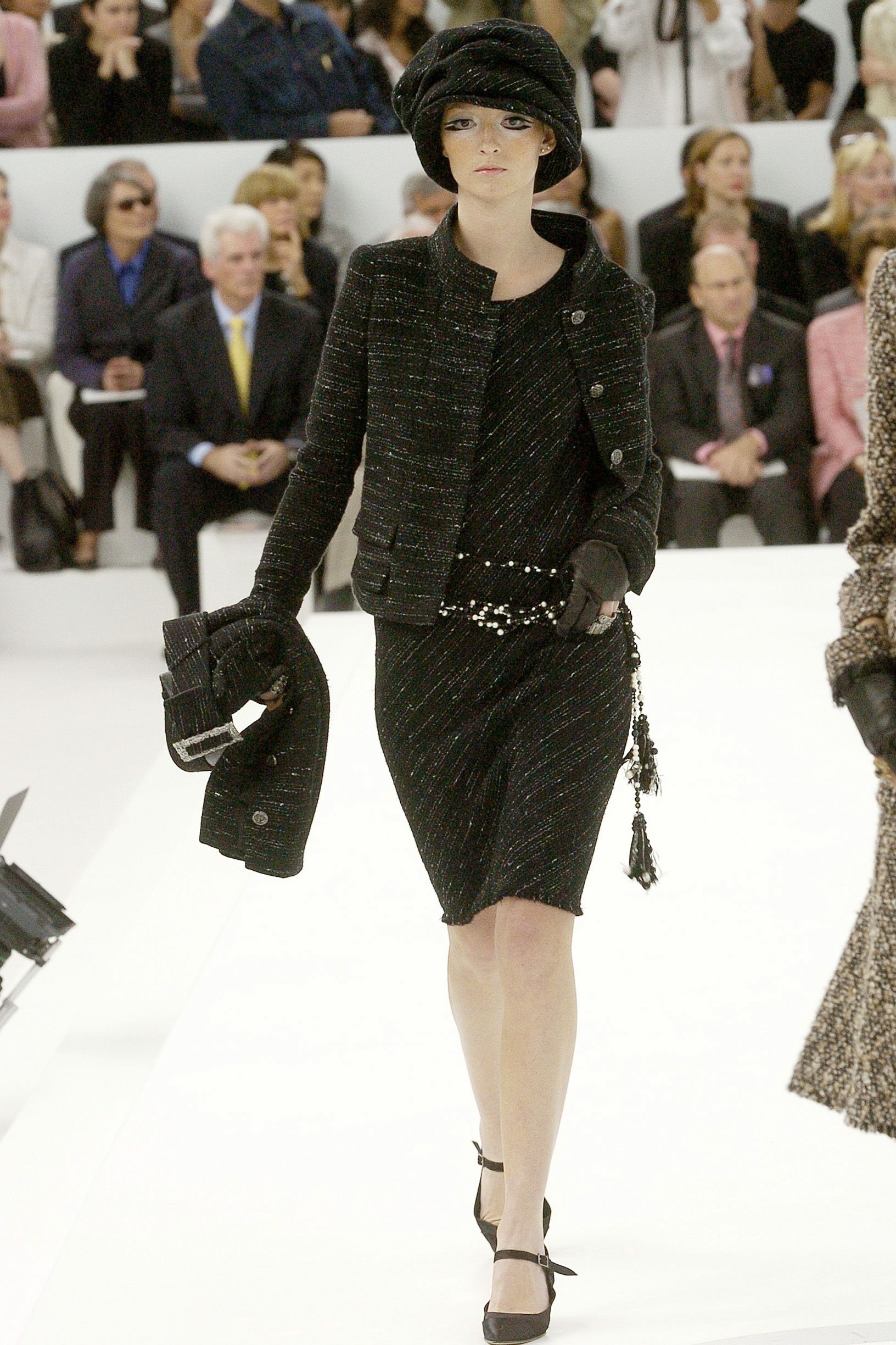 Chanel F/W 04 Couture Look 168