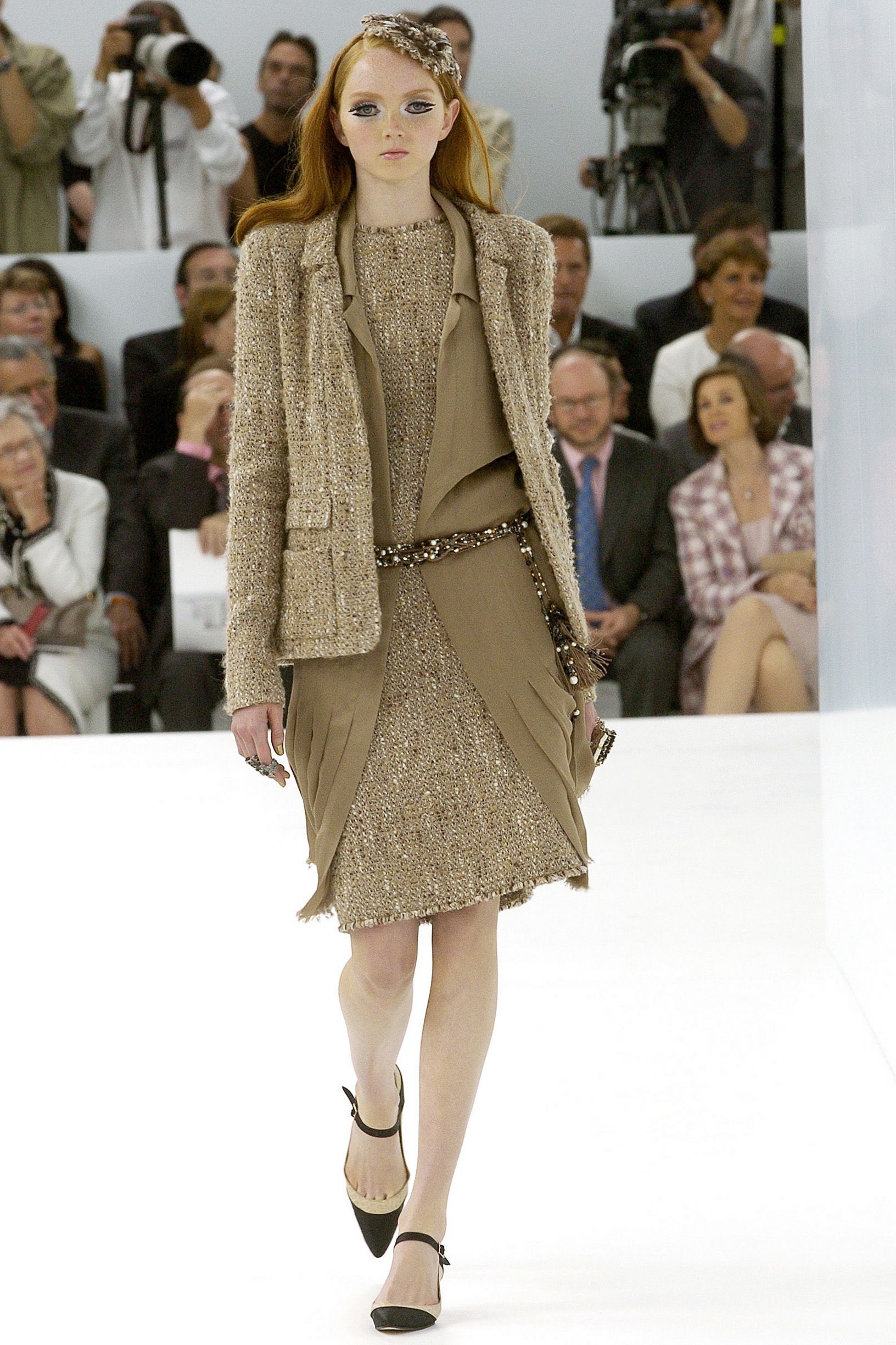 Chanel F/W 04 Couture Look 232