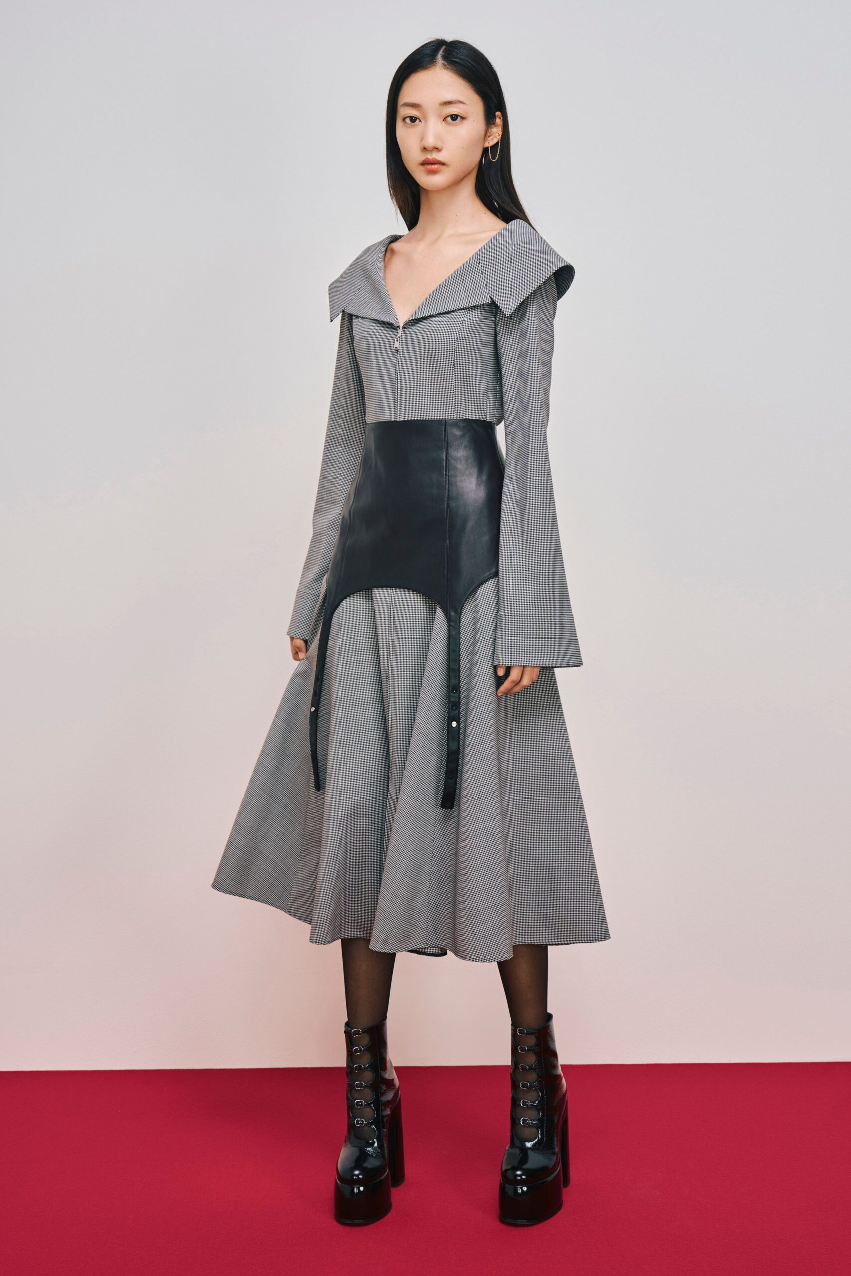 gray cotton long-sleeve collared fitted zippered pleated dress