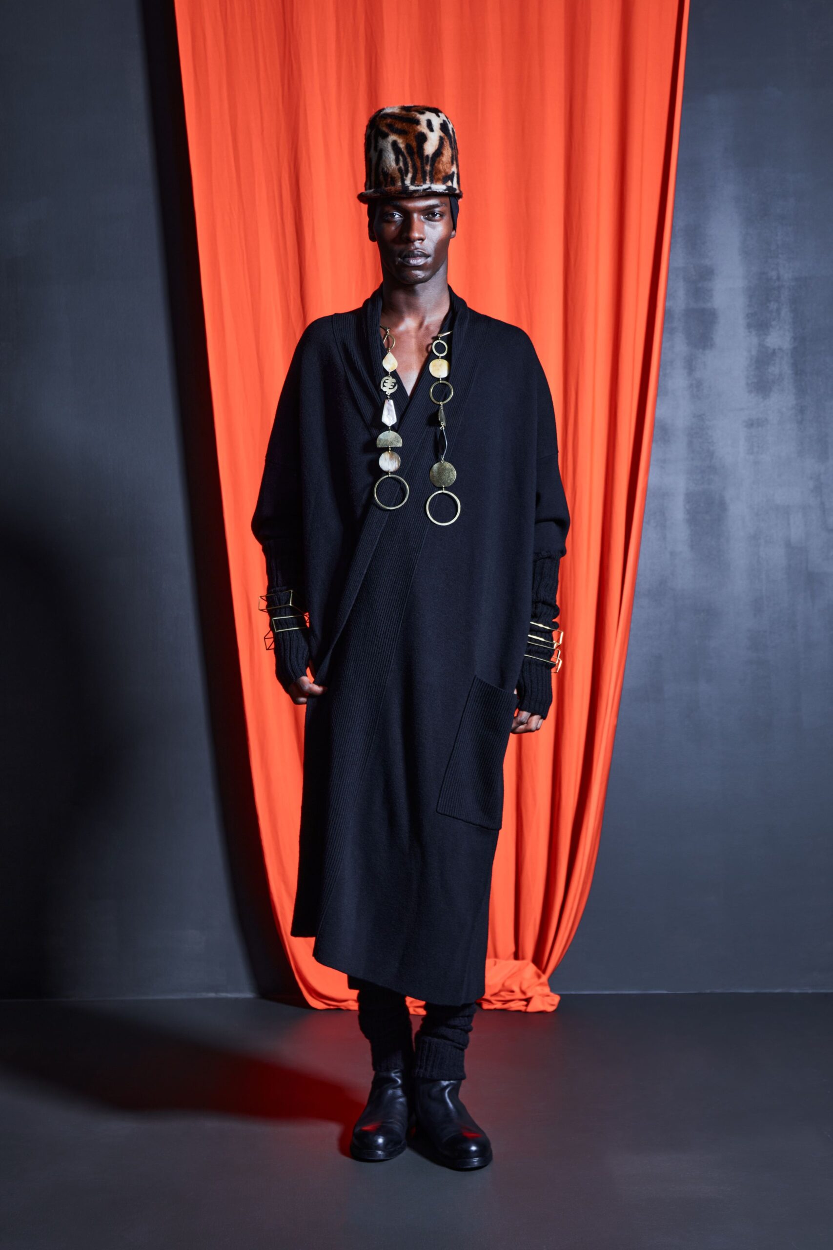 black wool long-sleeve v-neck relaxed draped pockets dress