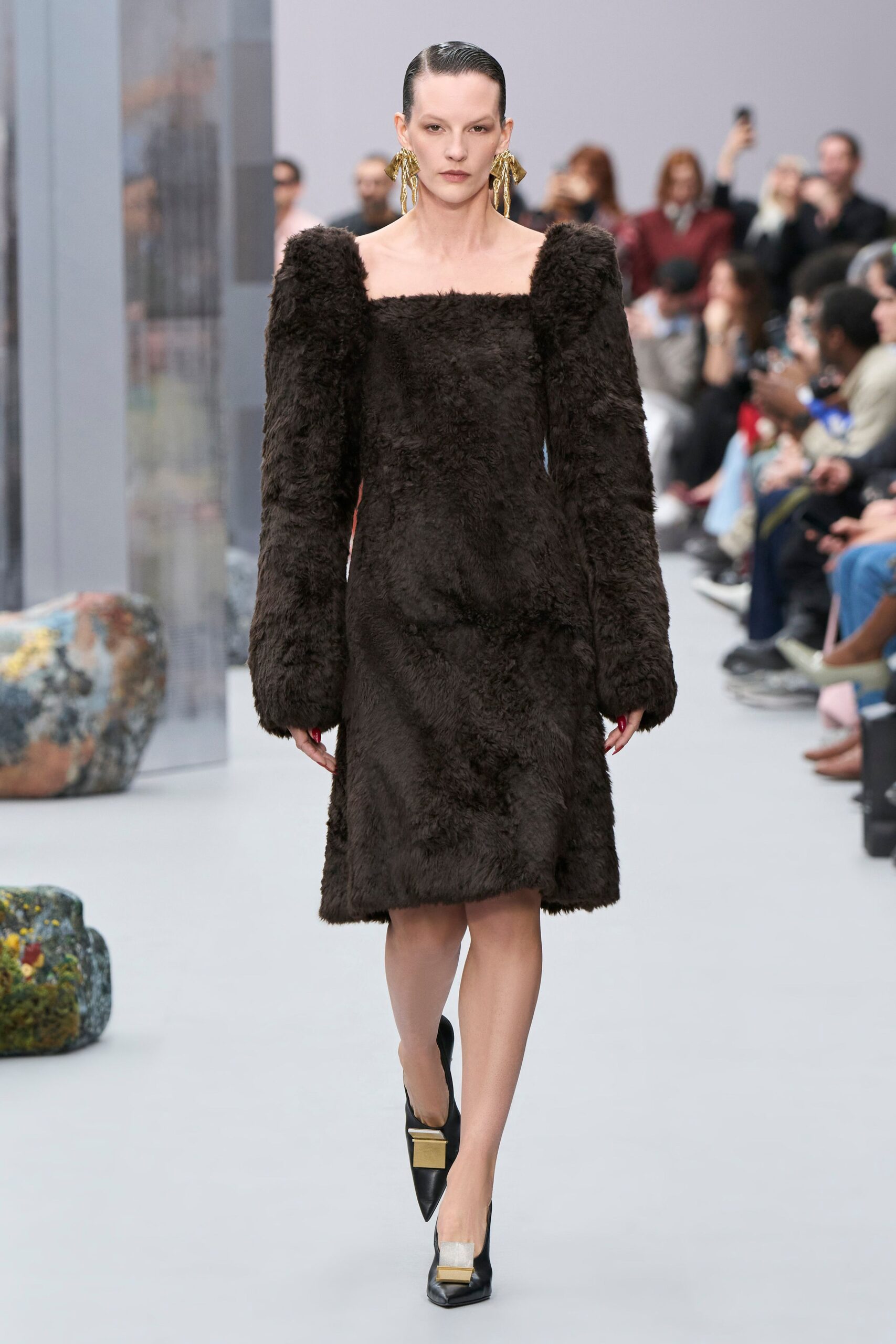 brown fur long-sleeve square-neck fitted short dress