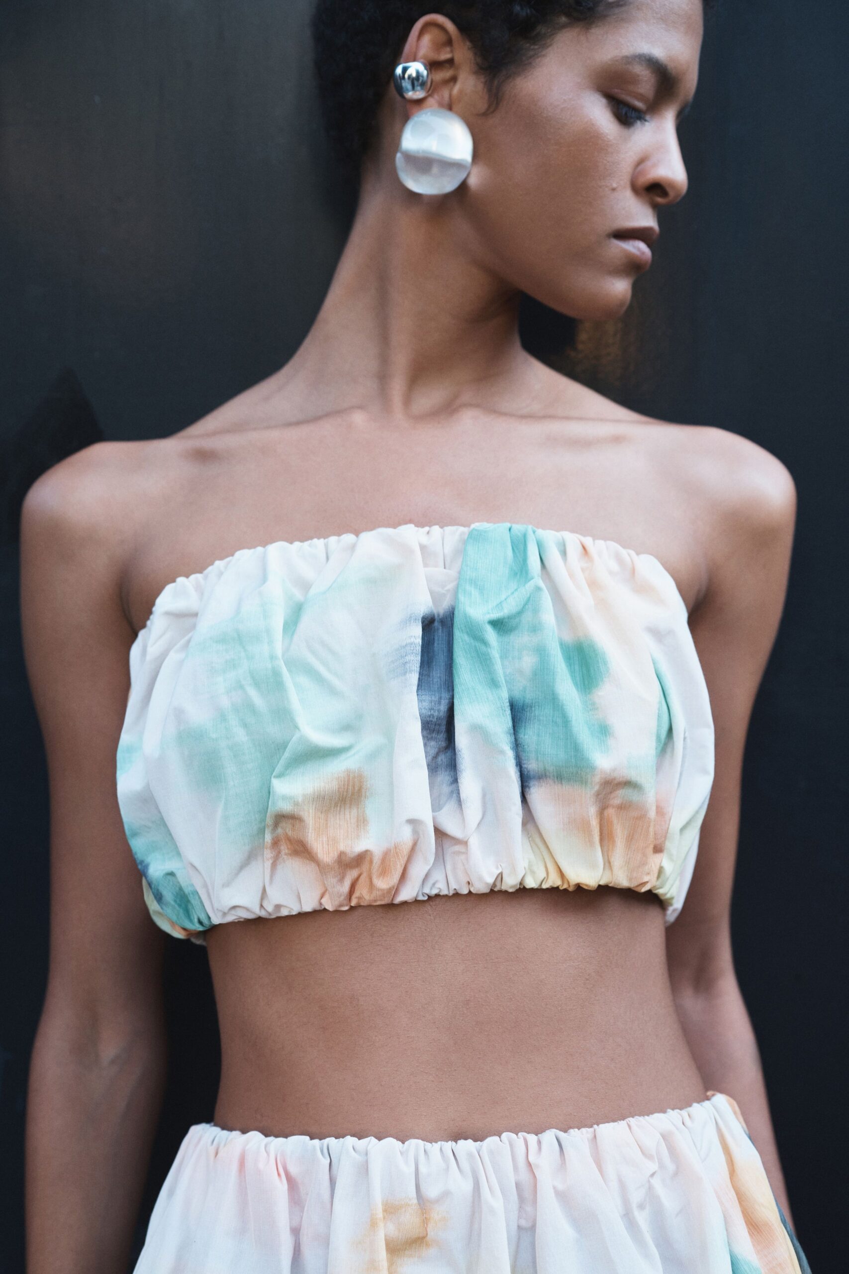 multi cotton strapless fitted ruched short crop-top