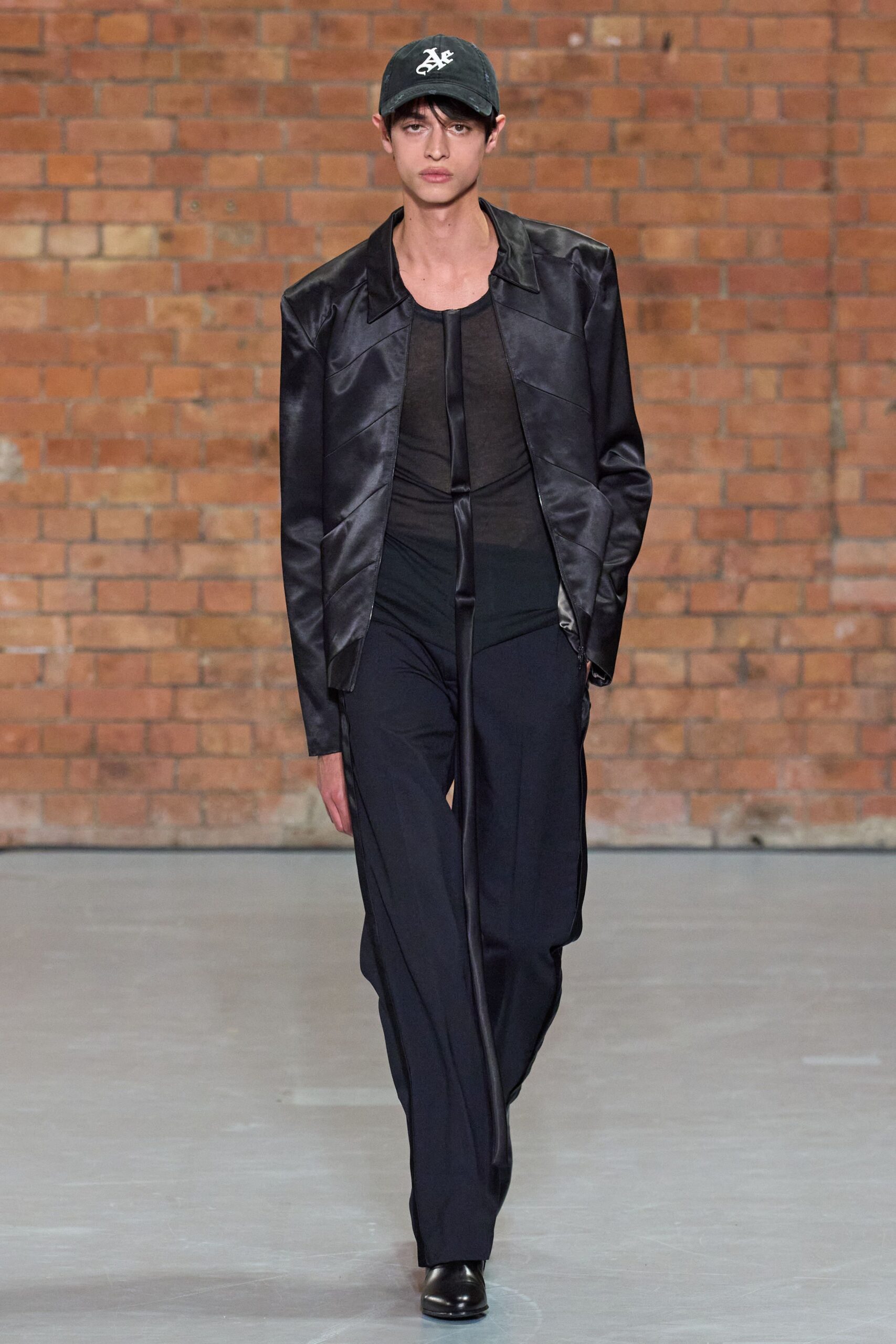 black fitted jacket and pants