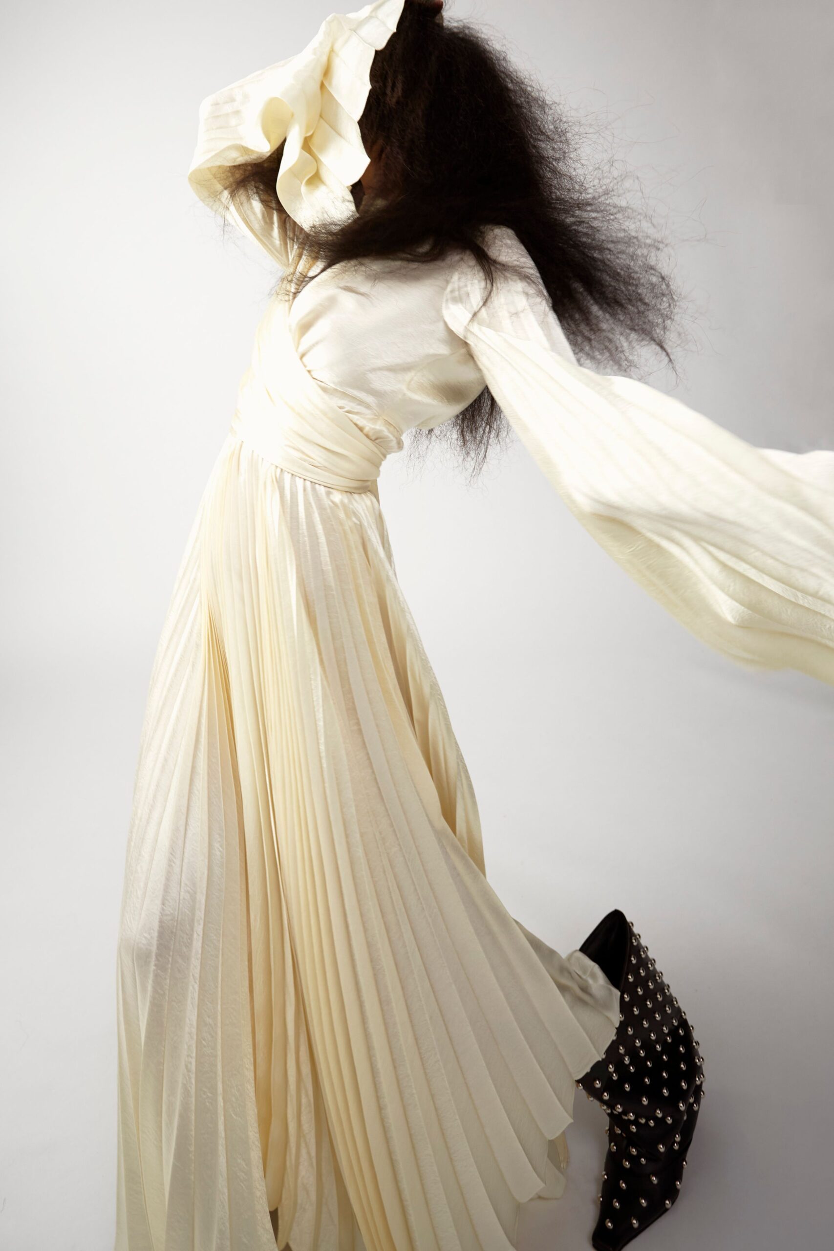 A.W.A.K.E. MODE F/W 24 Look 110