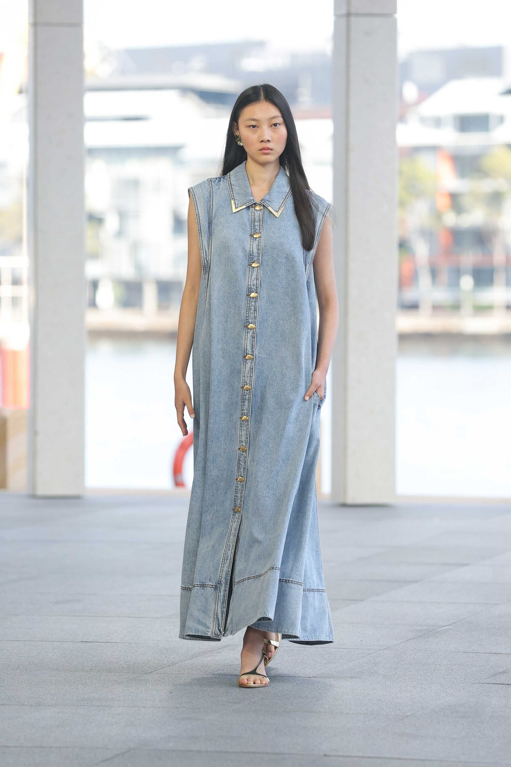 blue denim sleeveless collared relaxed buttoned straight-leg dress