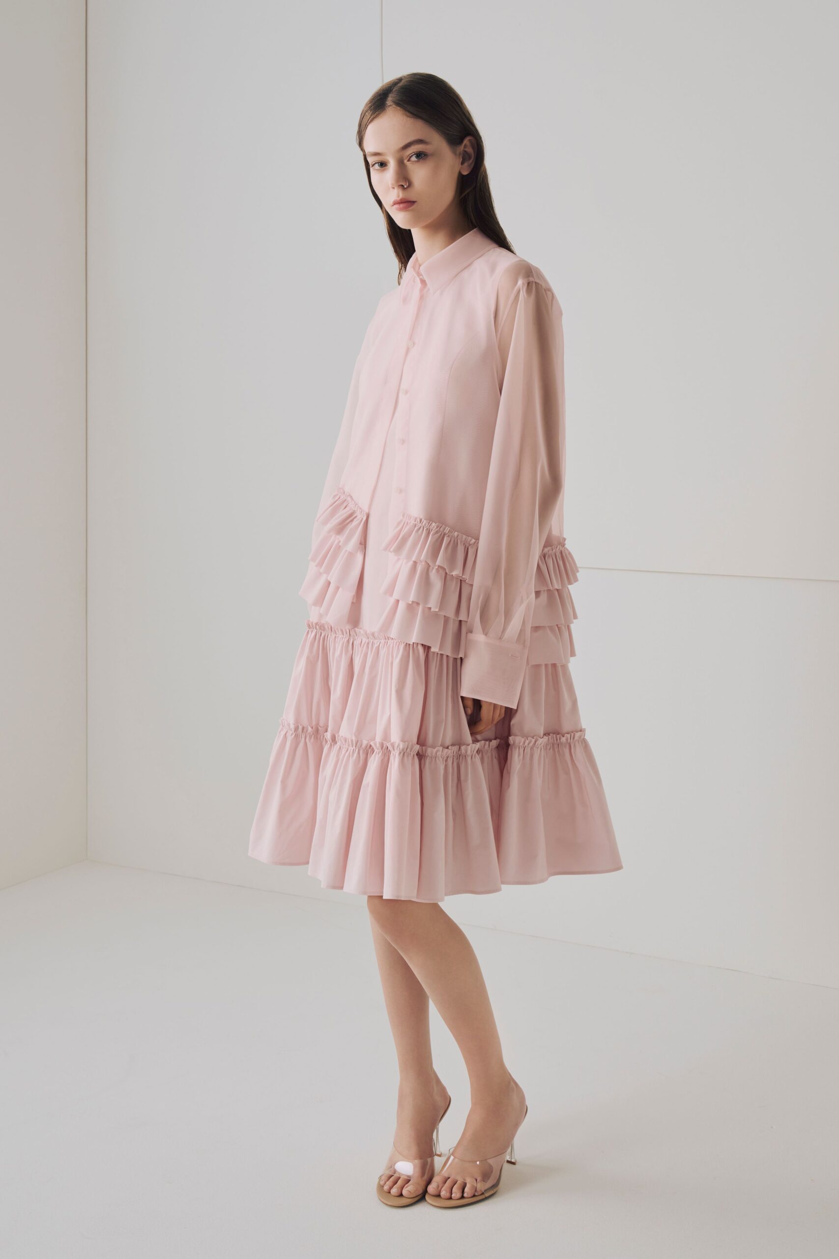 pink ruffled midi dress with shoes