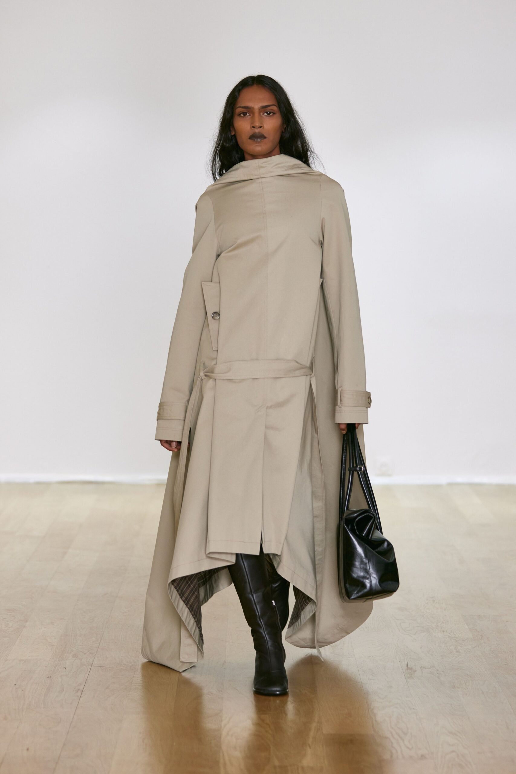 beige cotton long-sleeve collared relaxed midi coat