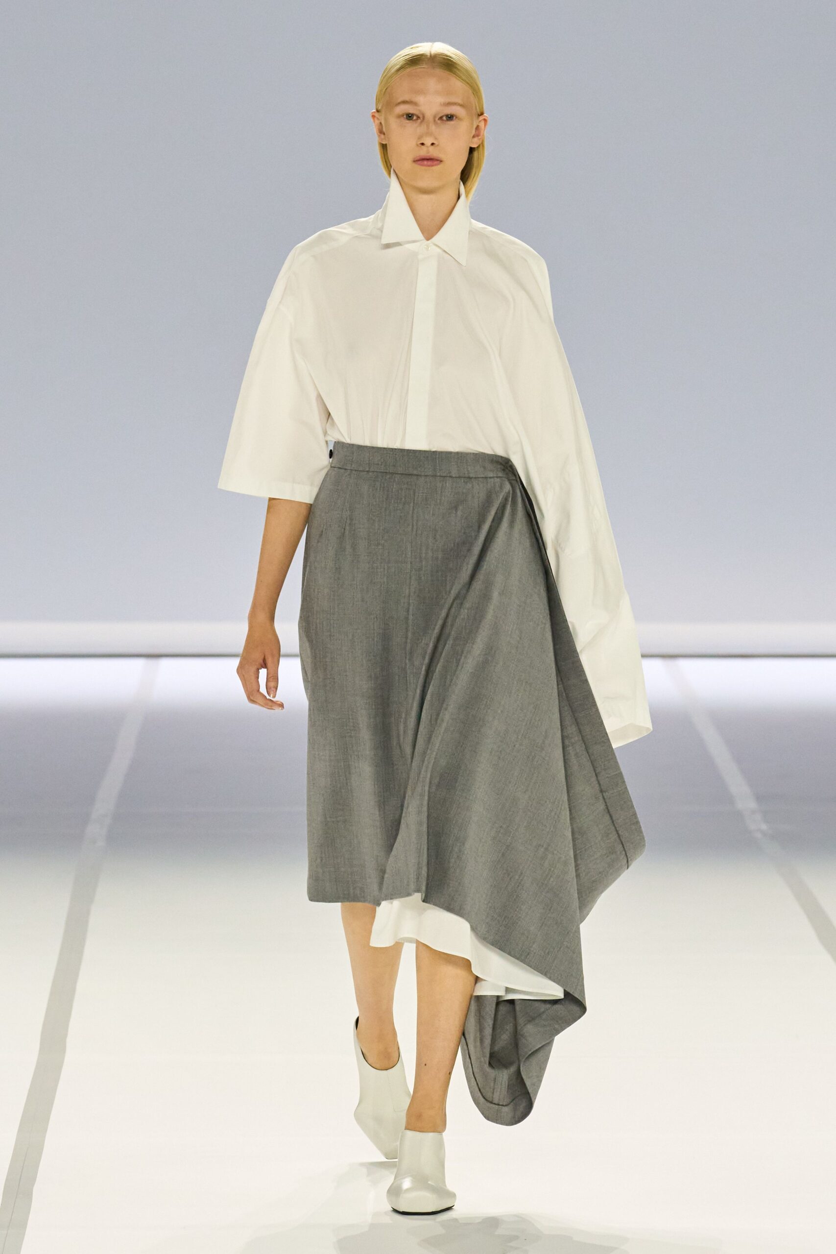 gray cotton fitted high-waisted draped skirt
