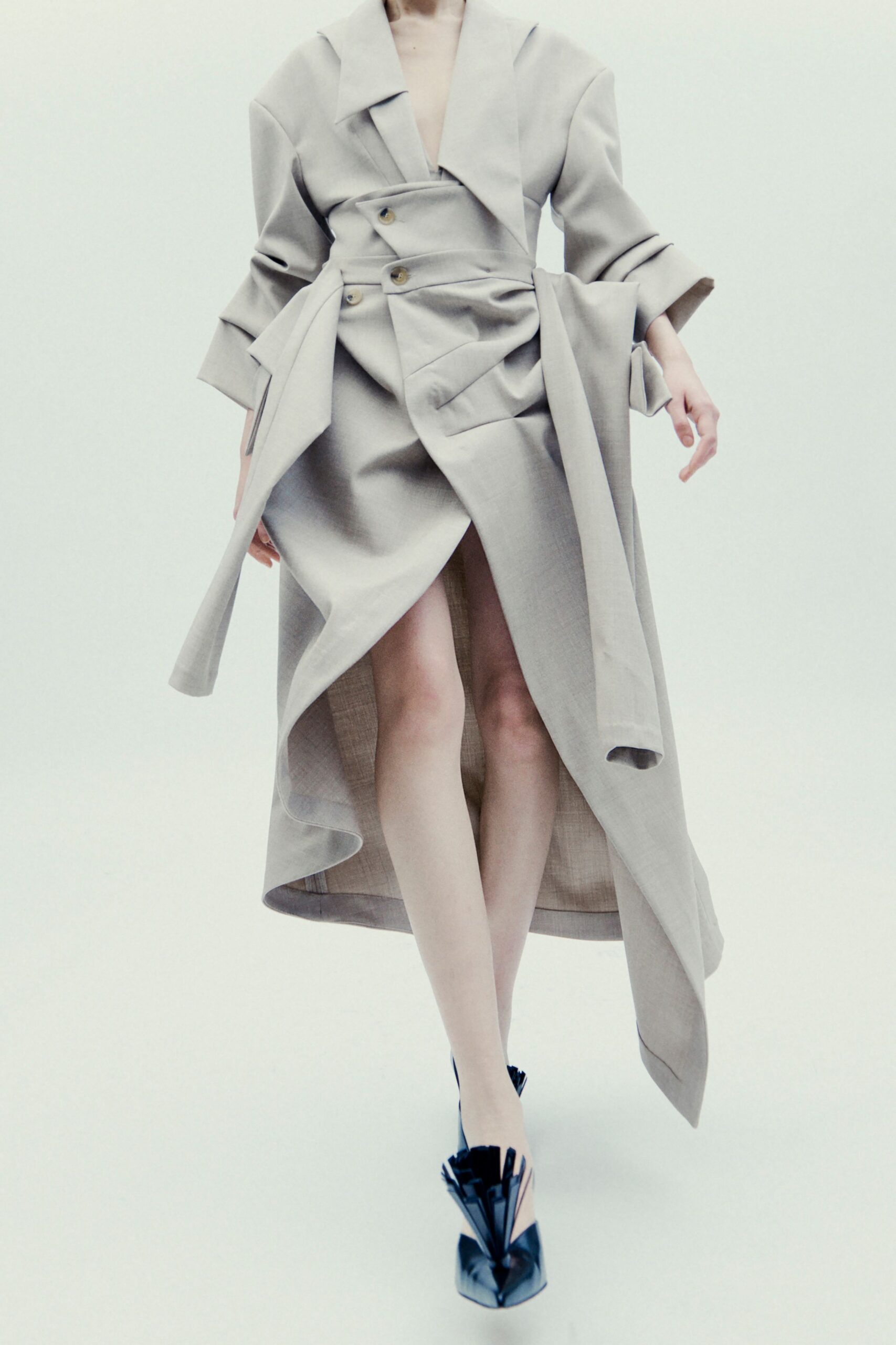 beige cotton long-sleeve collared fitted draped belted coat