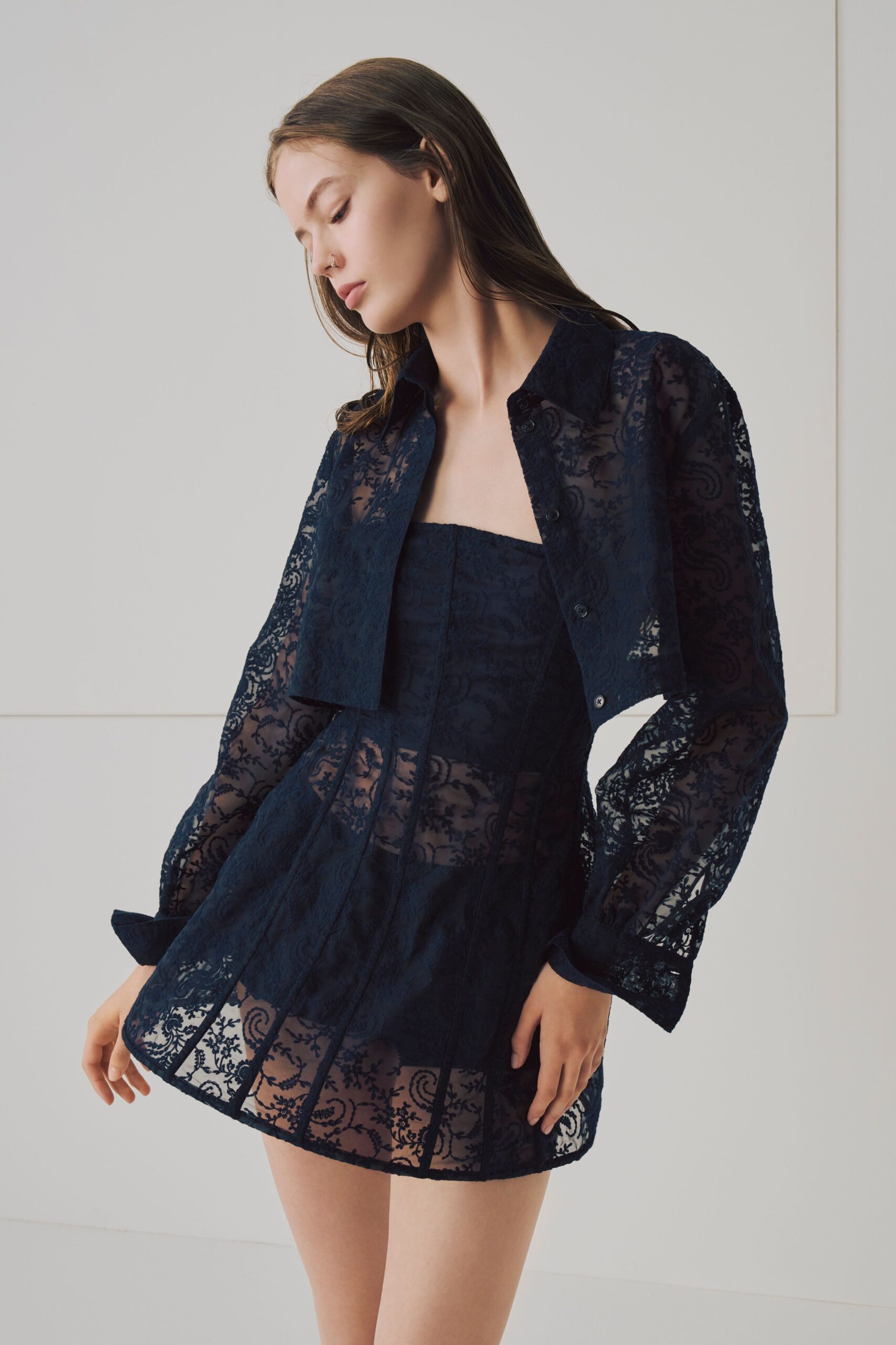 black lace sleeveless square-neck fitted pleated layered dress