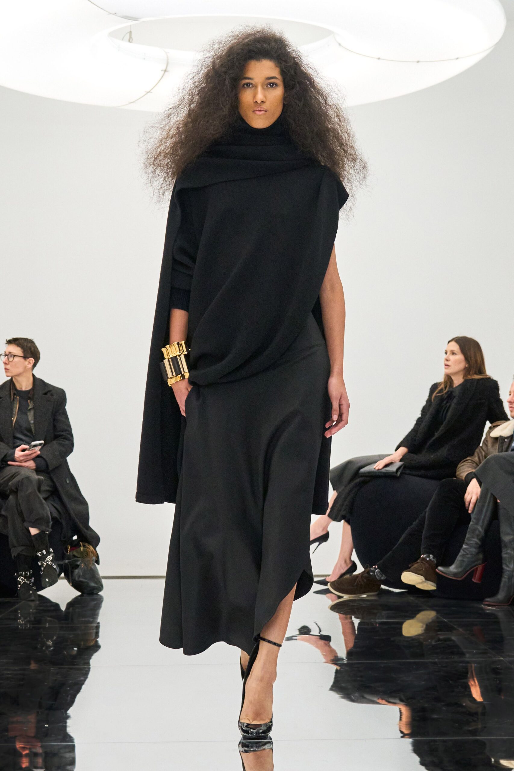 Alaïa F/W 24 Look 394