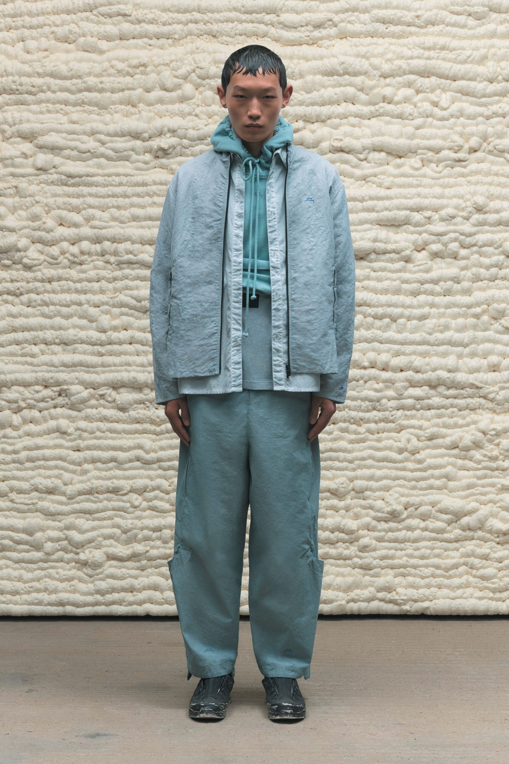 teal cotton long-sleeve hooded fitted hoodie