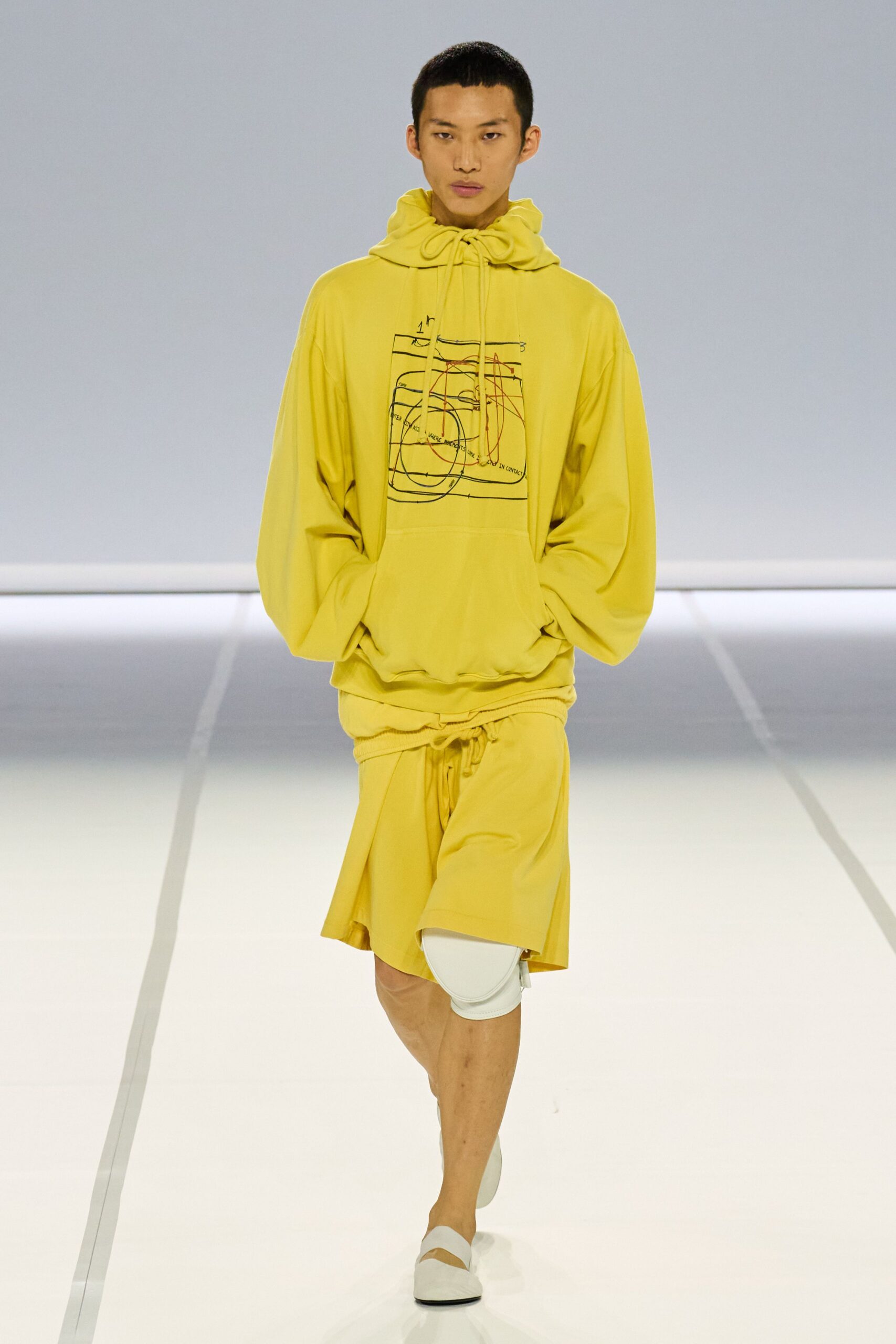 yellow cotton long-sleeve hooded oversized printed cropped hoodie