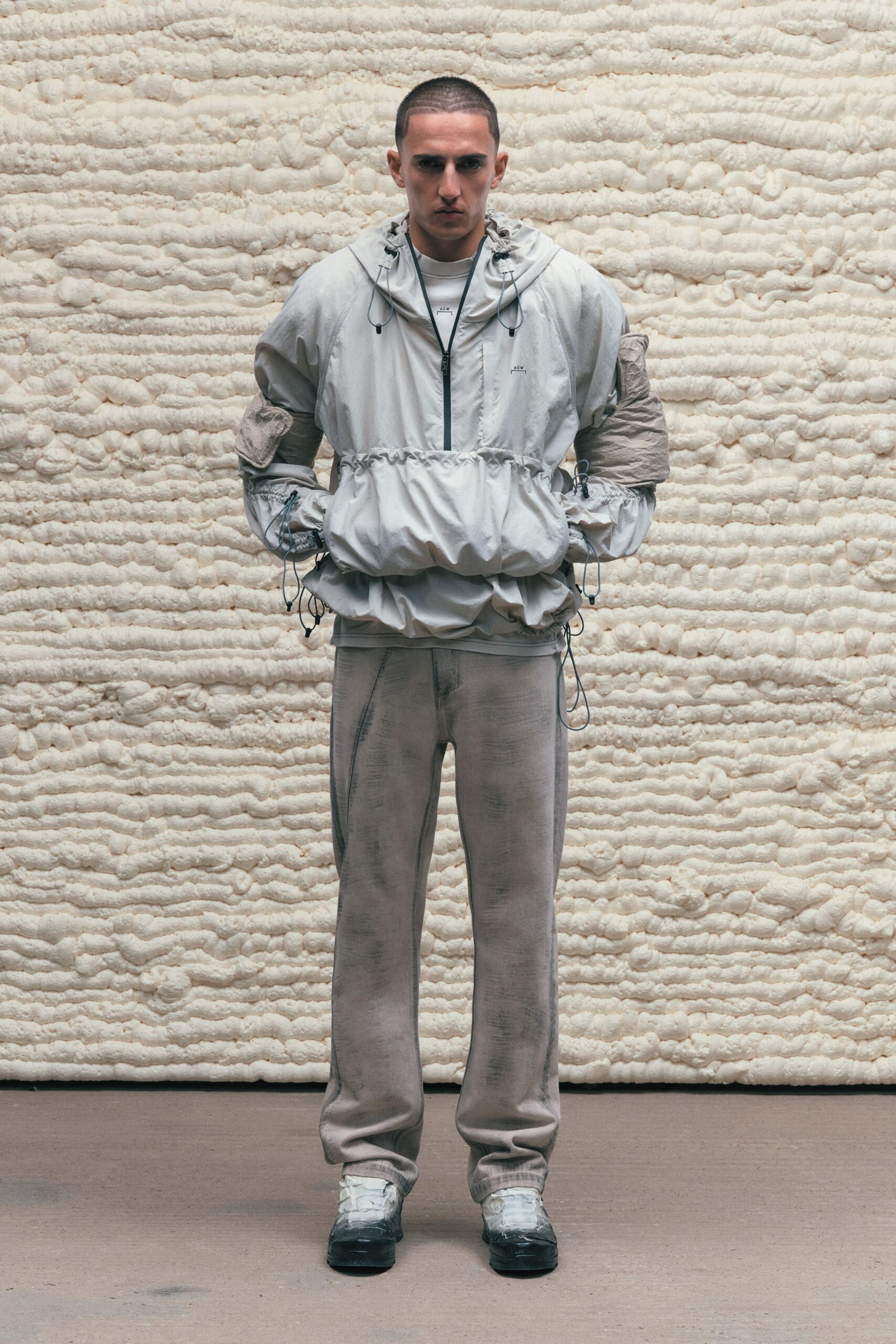 gray cotton long-sleeve hooded relaxed zippered hoodie
