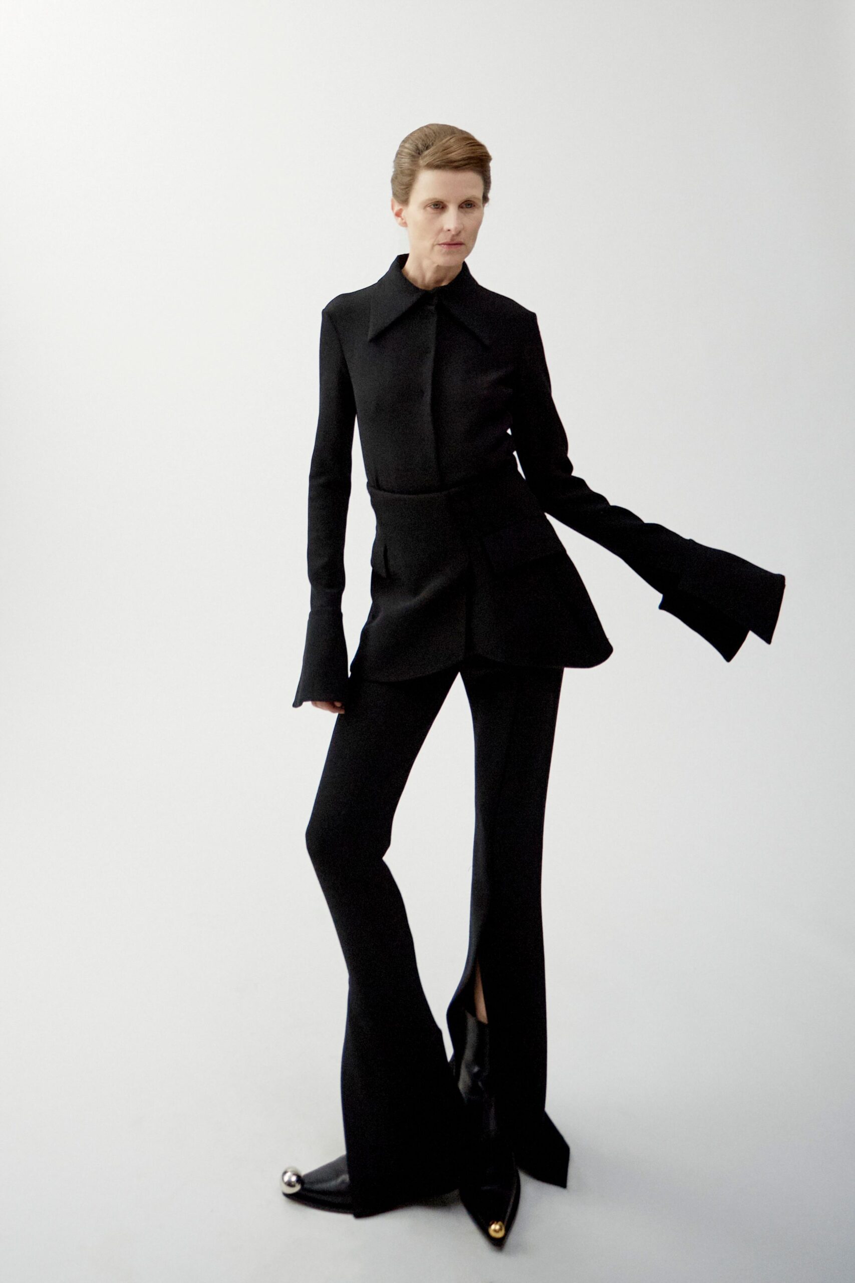 A.W.A.K.E. MODE F/W 24 Look 617