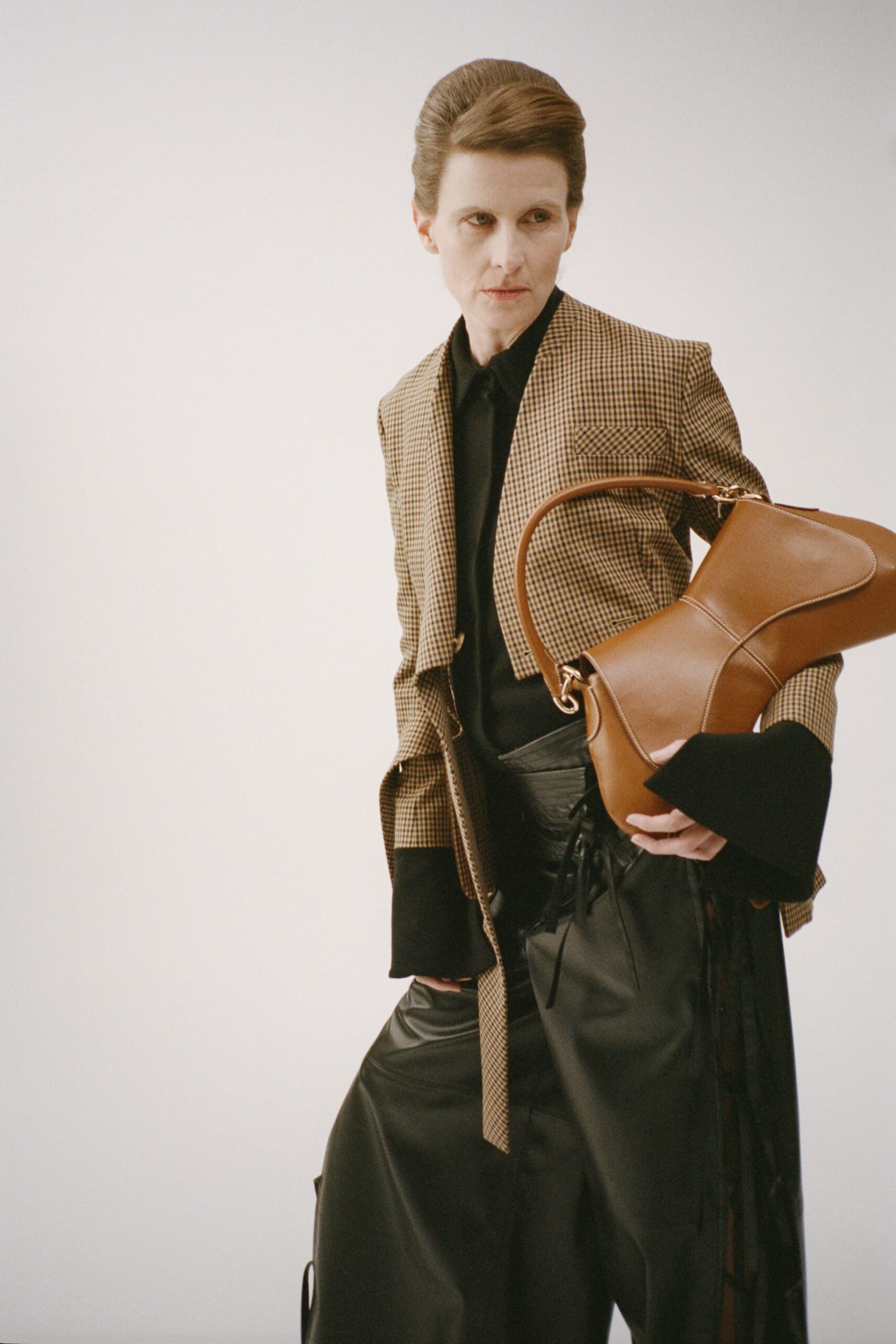 A.W.A.K.E. MODE F/W 24 Look 665