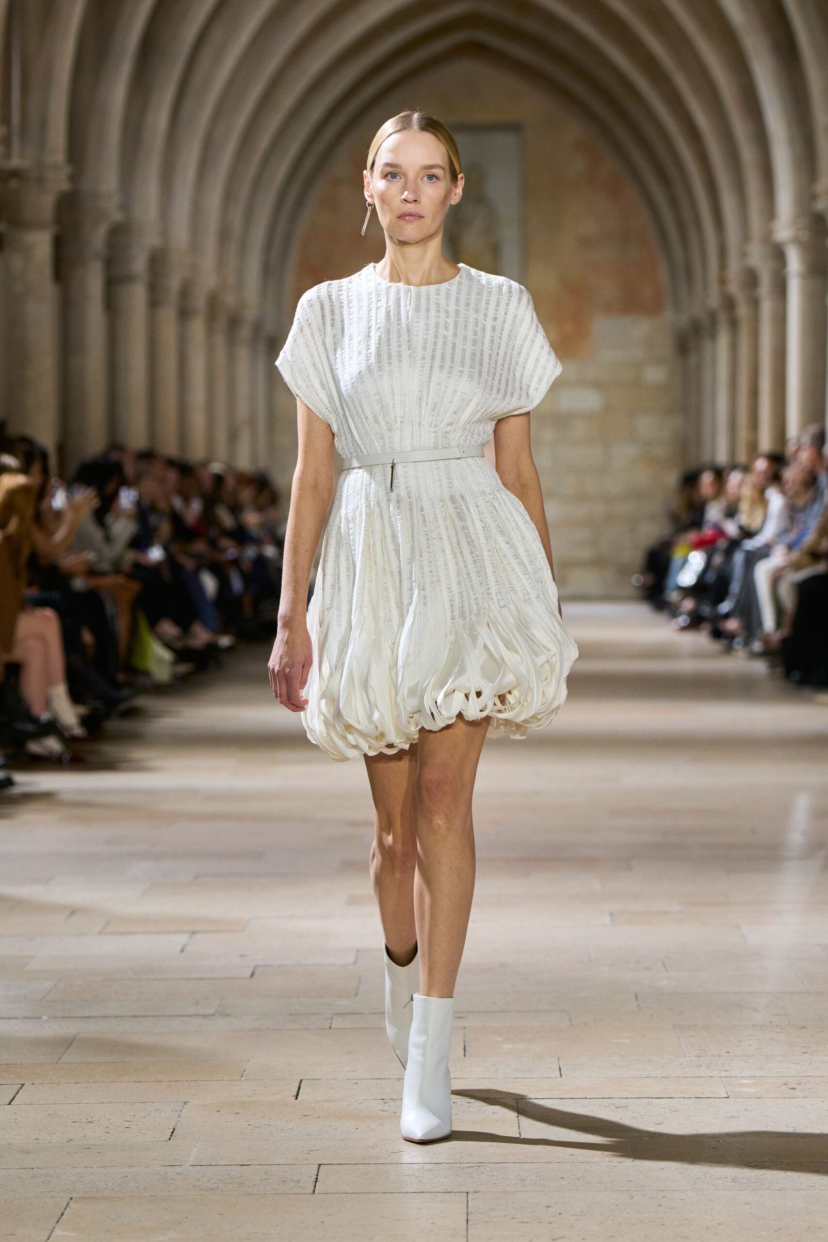 white cotton sleeveless collared fitted pleated belted dress
