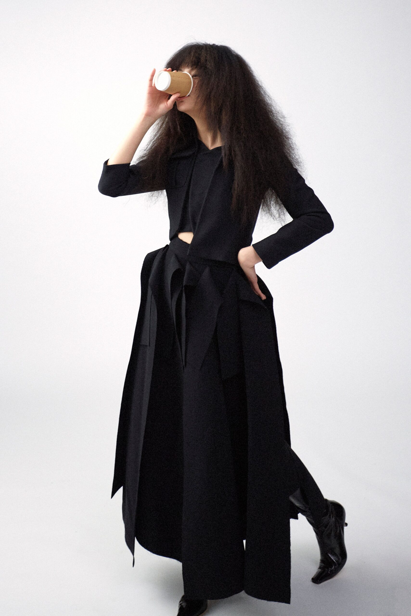 A.W.A.K.E. MODE F/W 24 Look 688