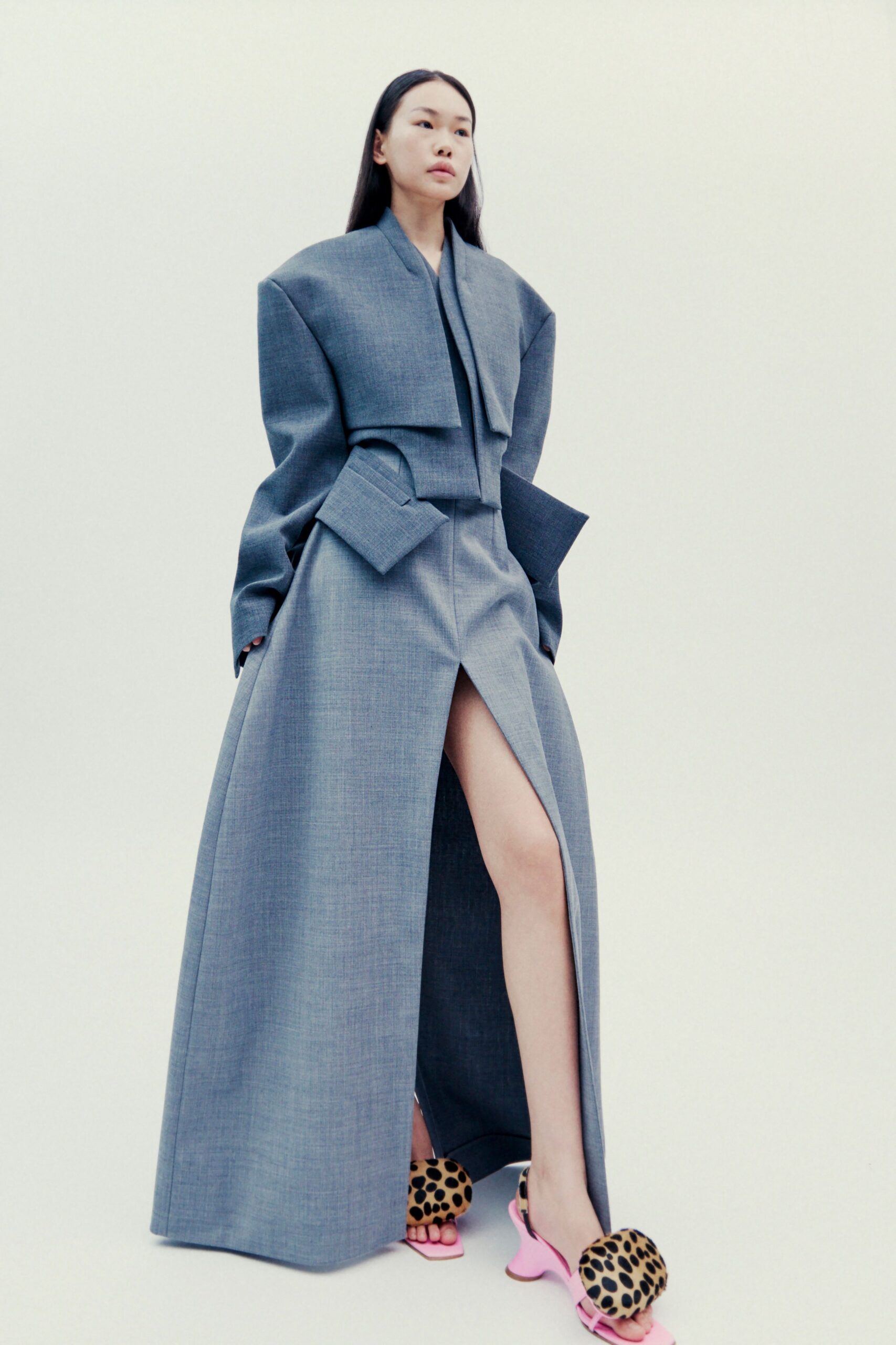 A.W.A.K.E. MODE F/W 25 Look 349