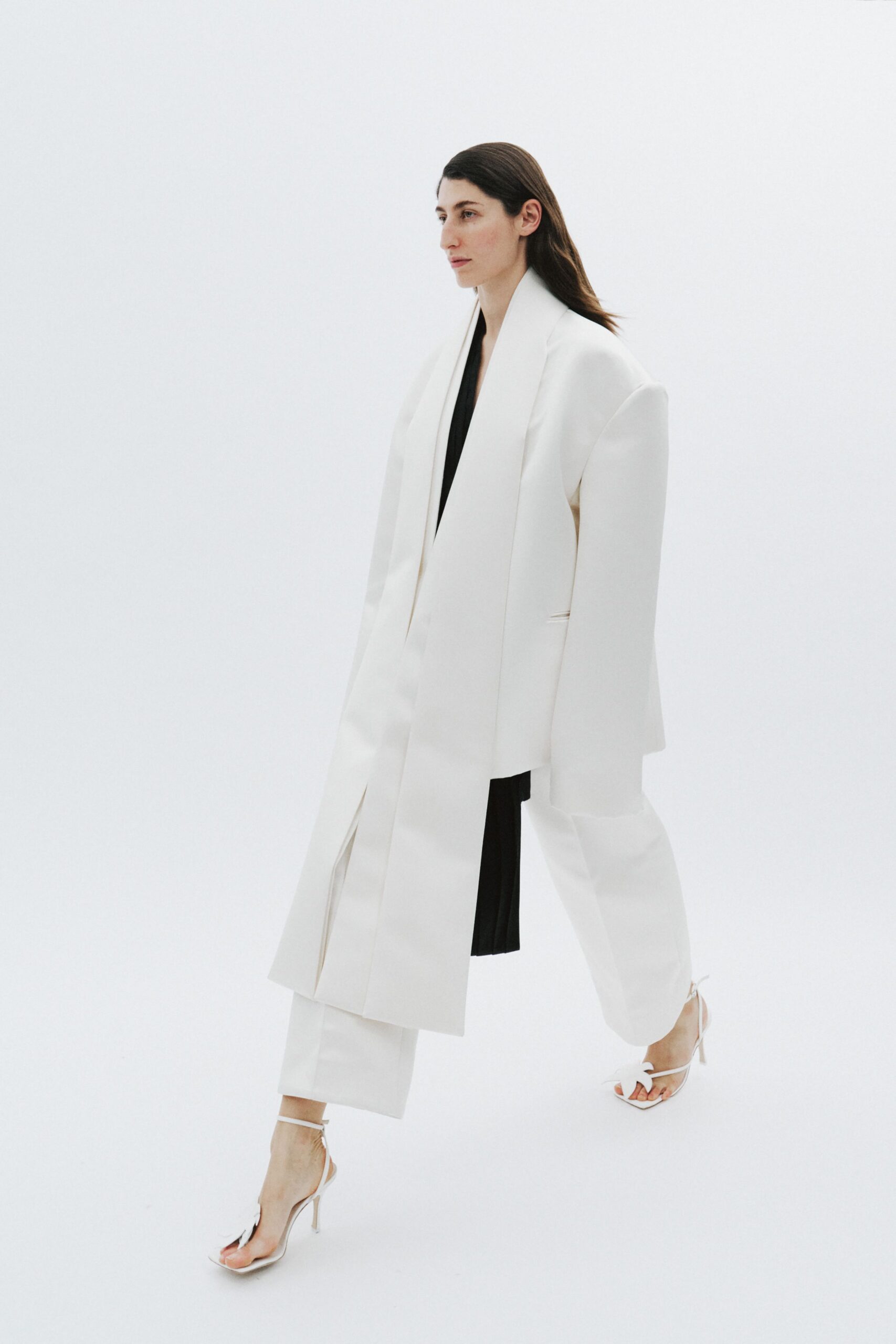 oversized white blazer with relaxed pants