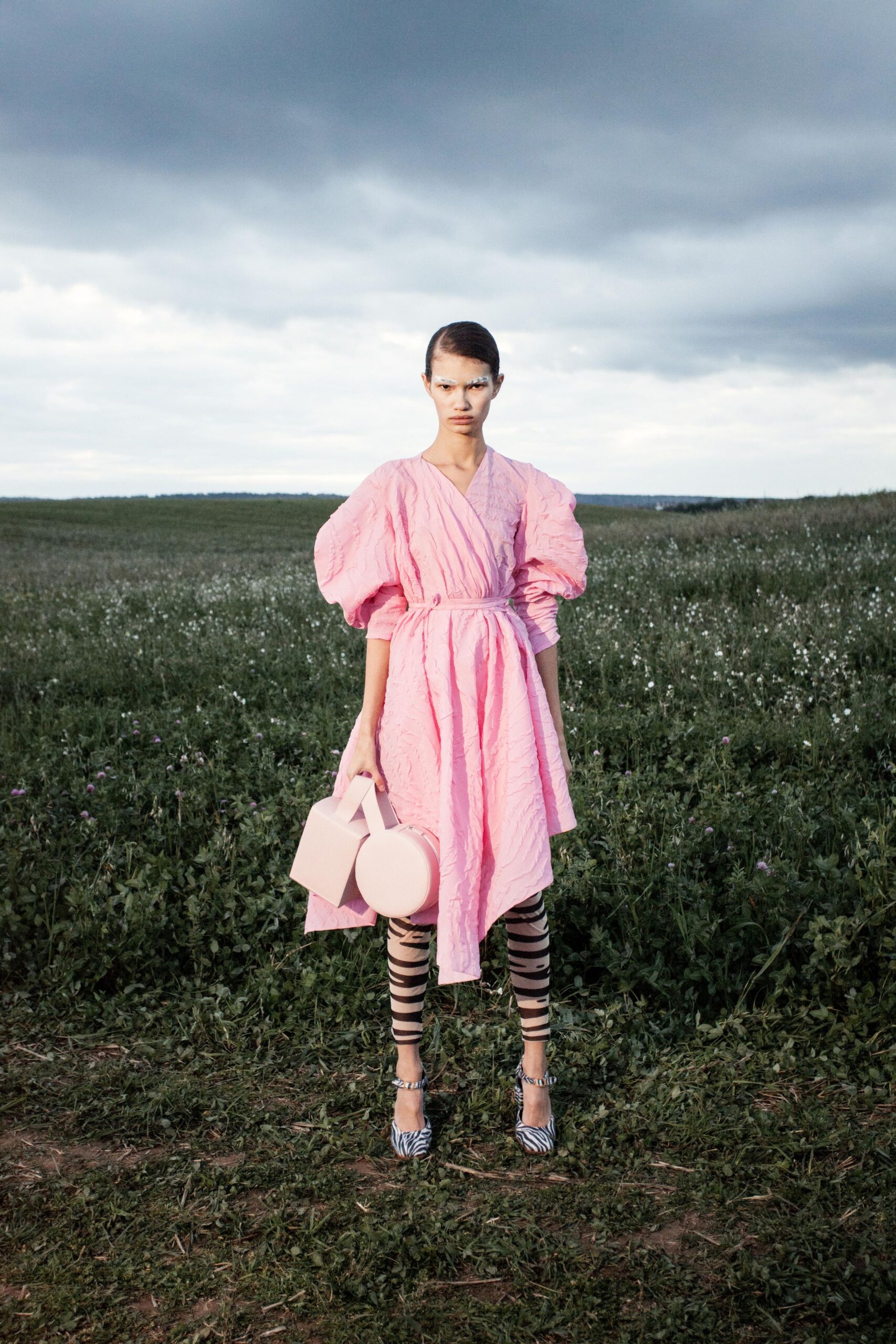 A.W.A.K.E. MODE S/S 16 Look 251