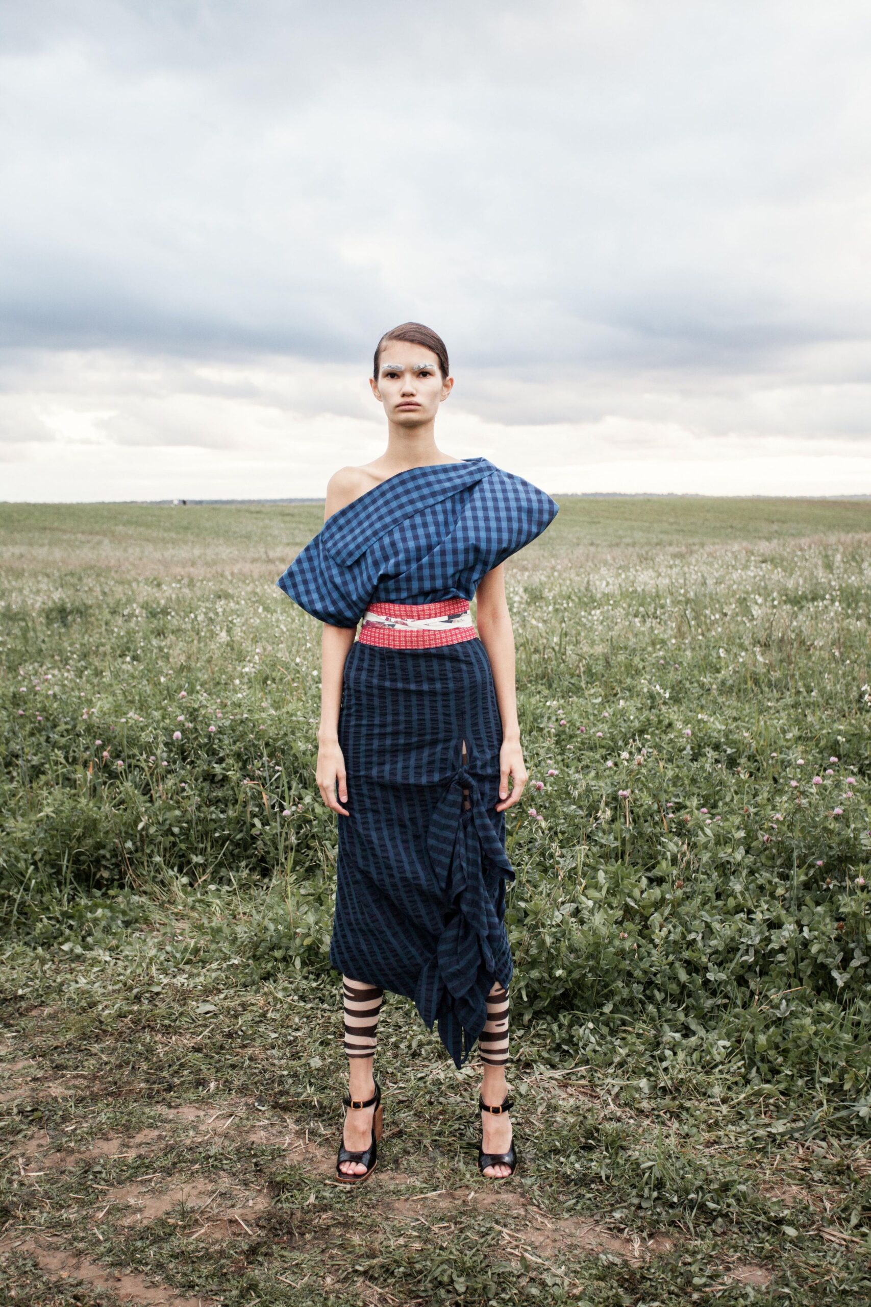 A.W.A.K.E. MODE S/S 16 Look 272