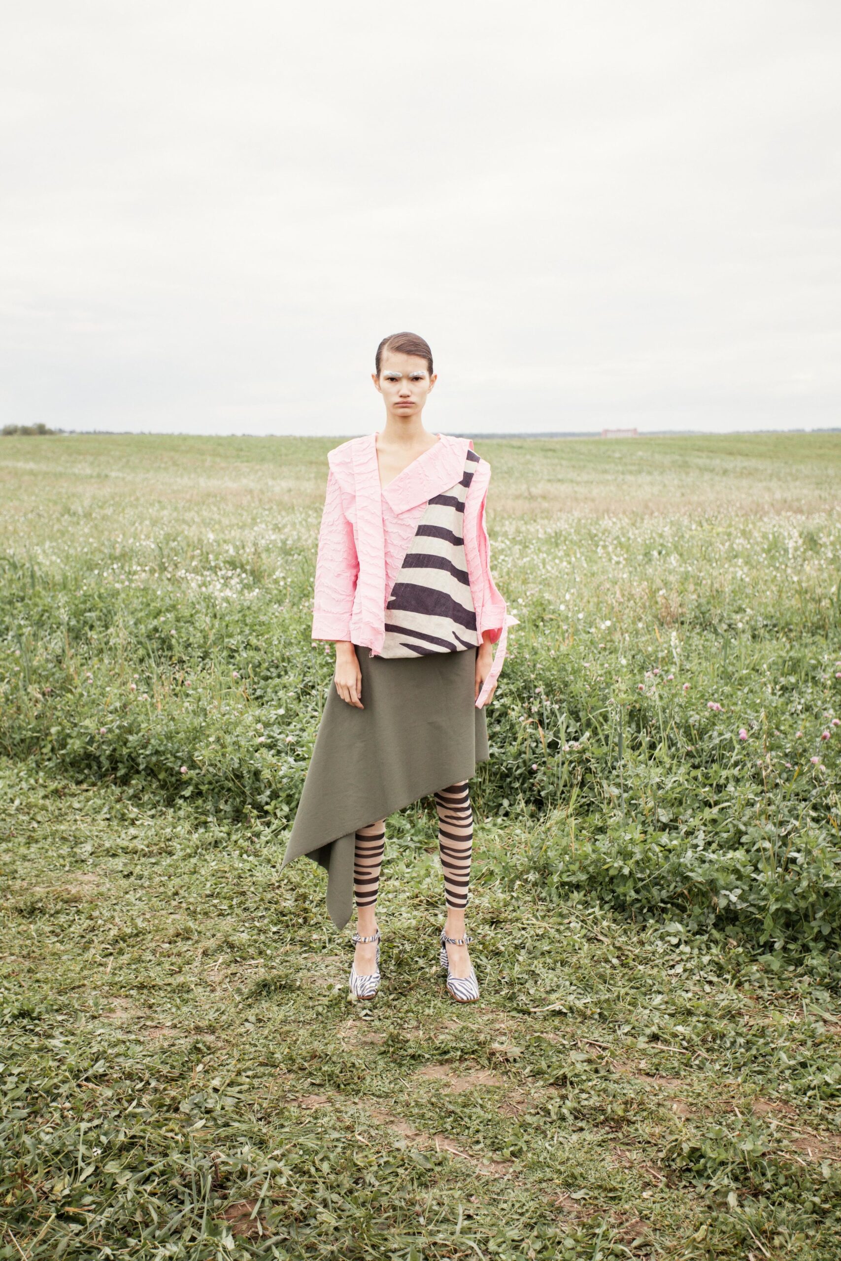 A.W.A.K.E. MODE S/S 16 Look 291