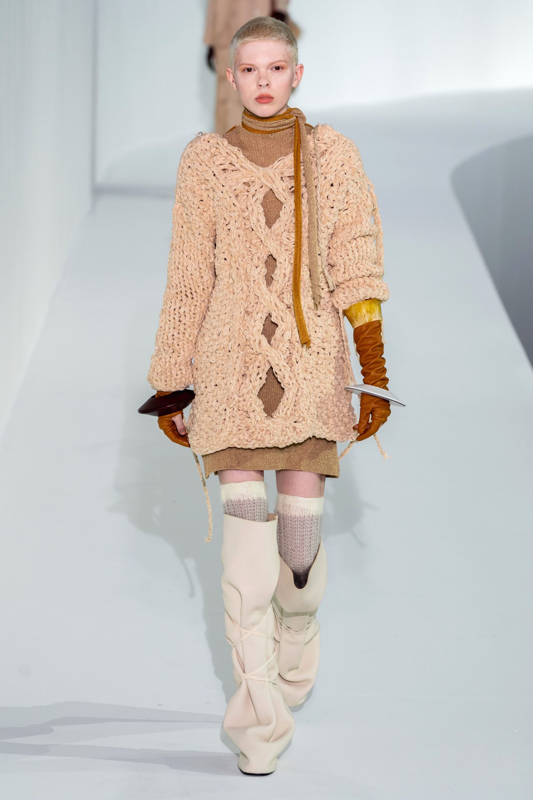 Acne Studios F/W 19 Look 536