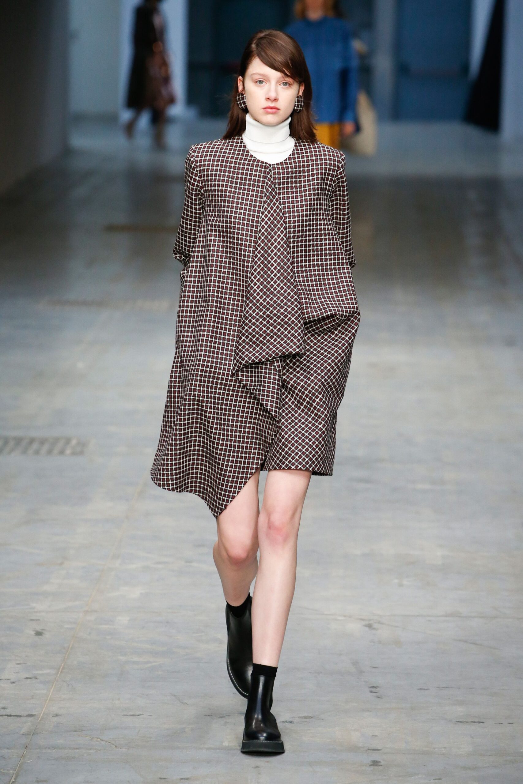 A. Teodoro F/W 18 Look 17