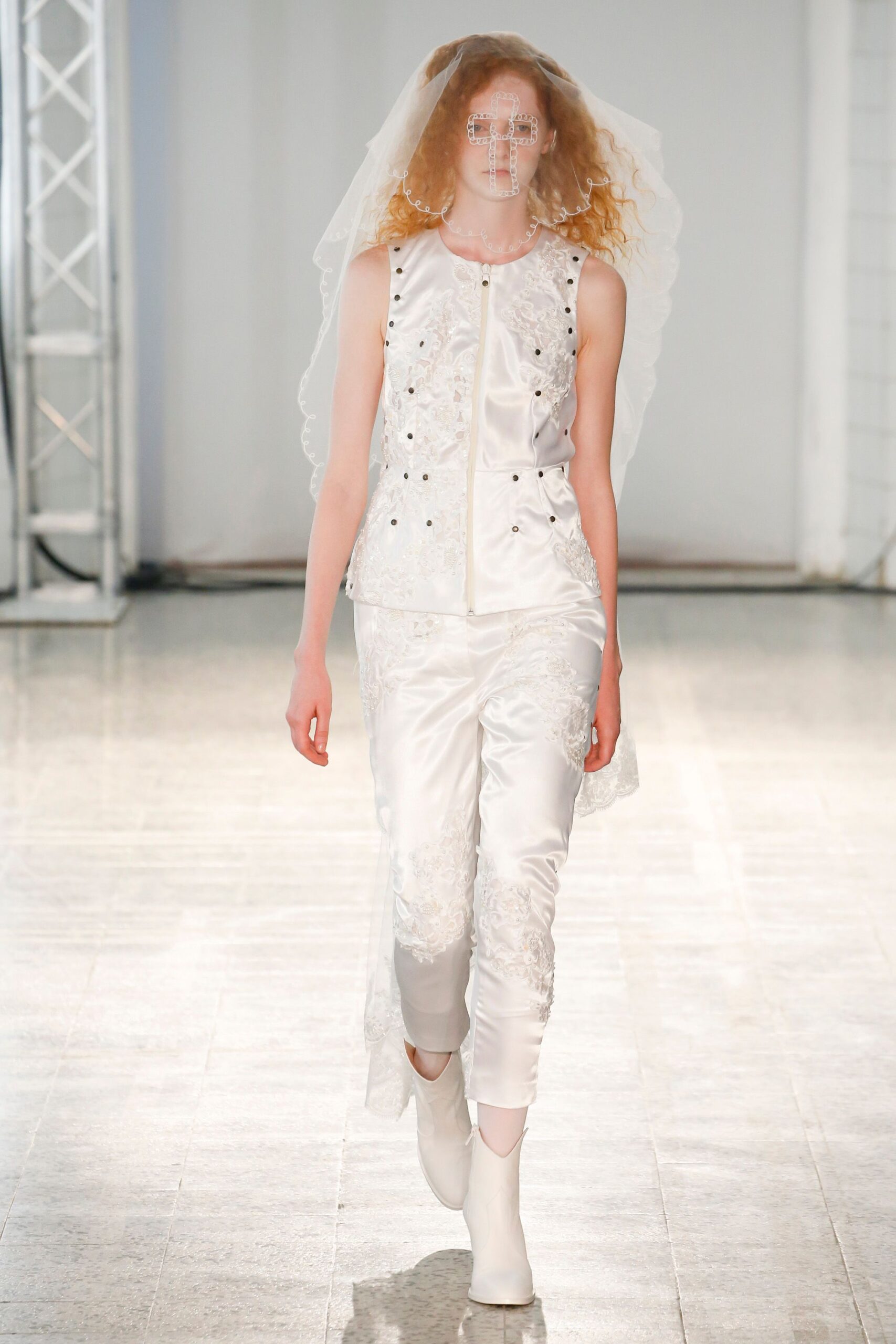 A.F. Vandevorst S/S 19 Look 79