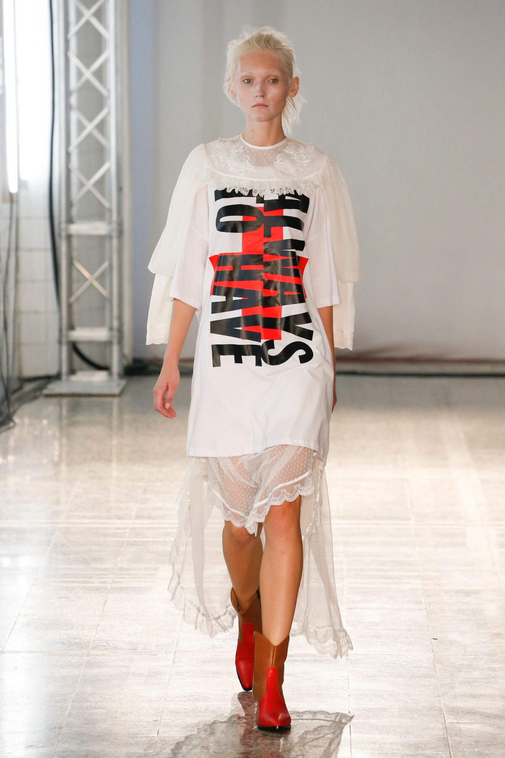 A.F. Vandevorst S/S 19 Look 203